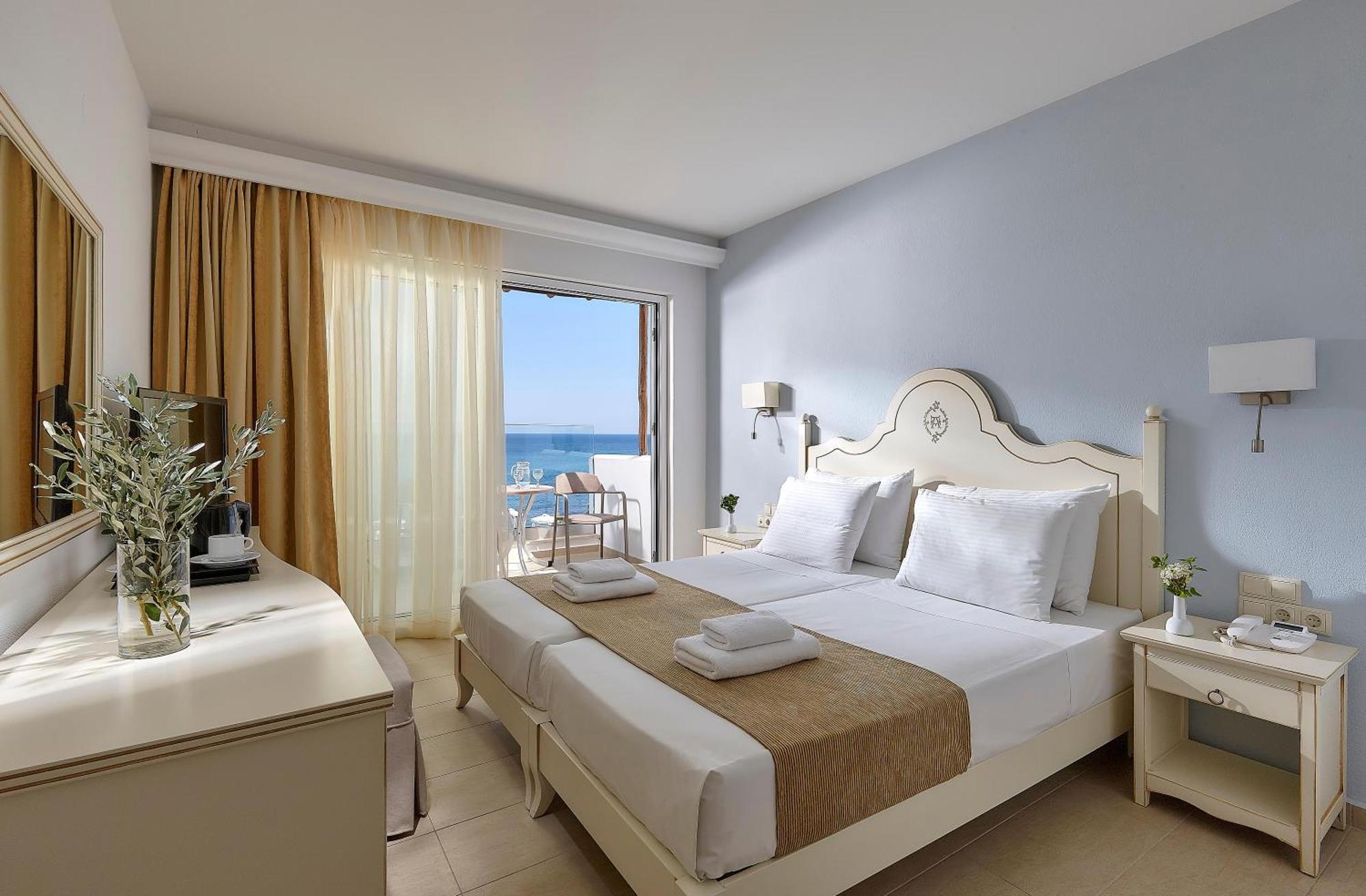 Comfort Room Beach Front