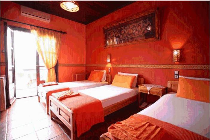 Basic Triple Room