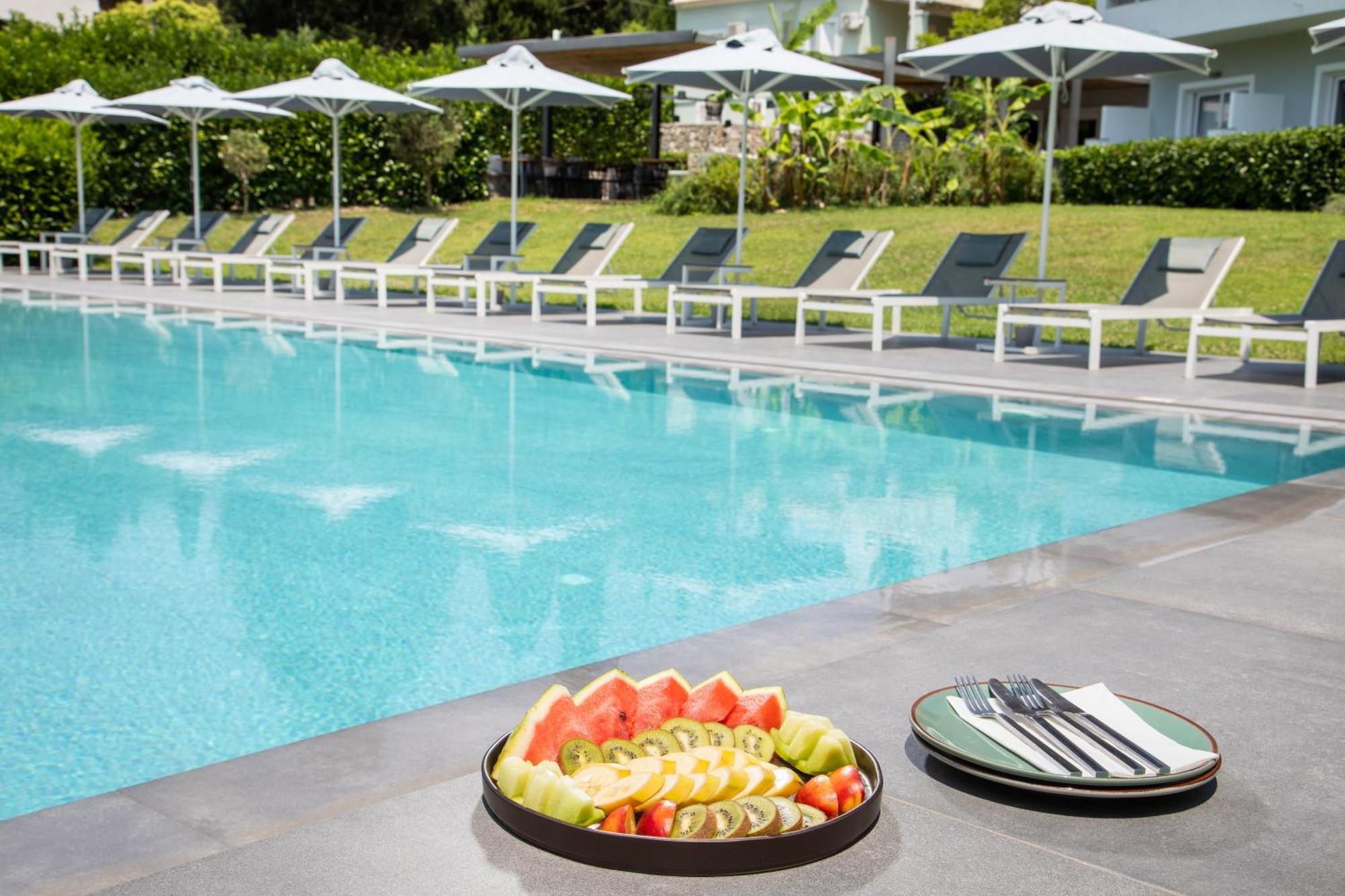 Deluxe Double or Twin Room Pool View