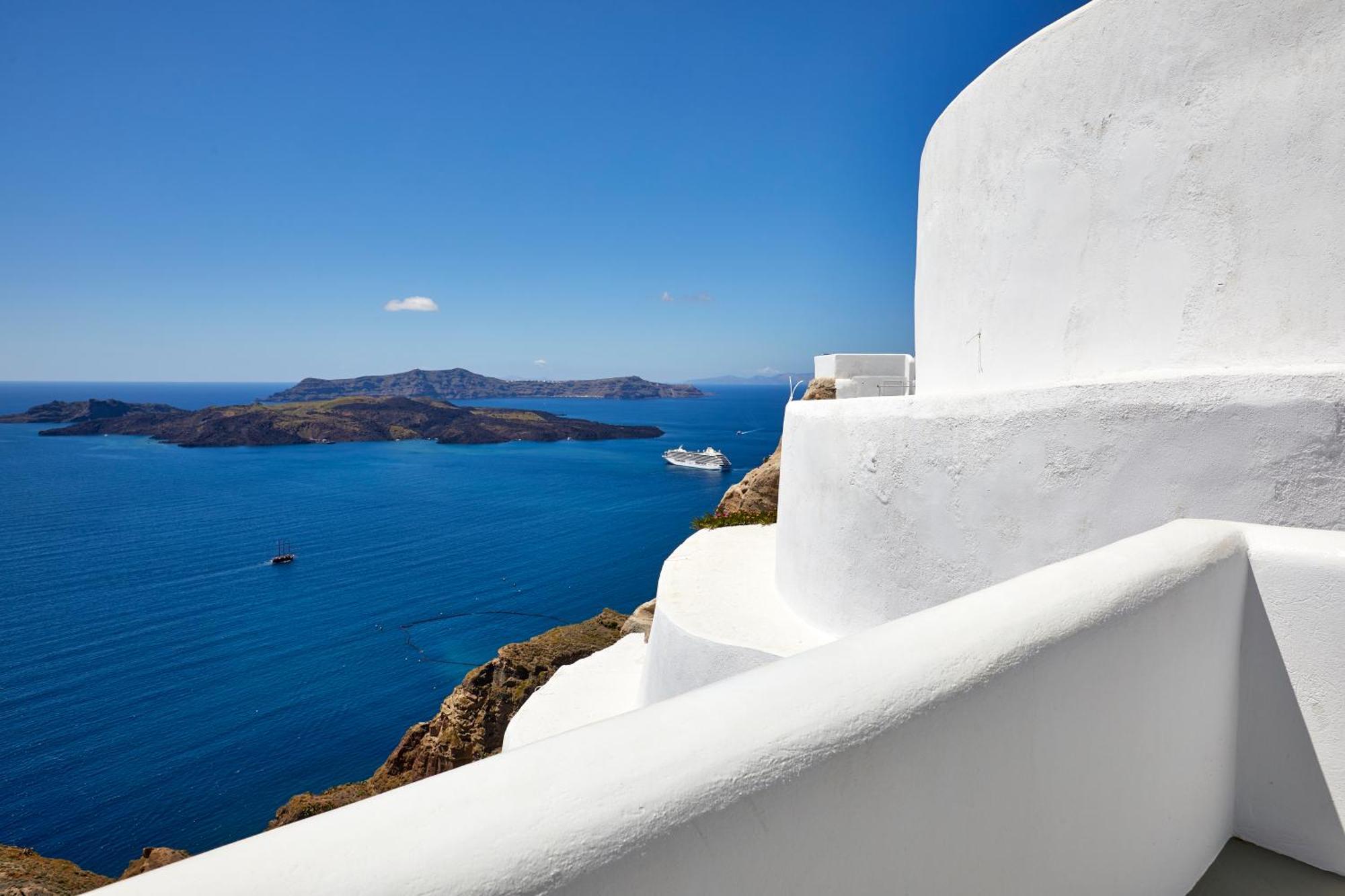 Grand Suite Caldera View