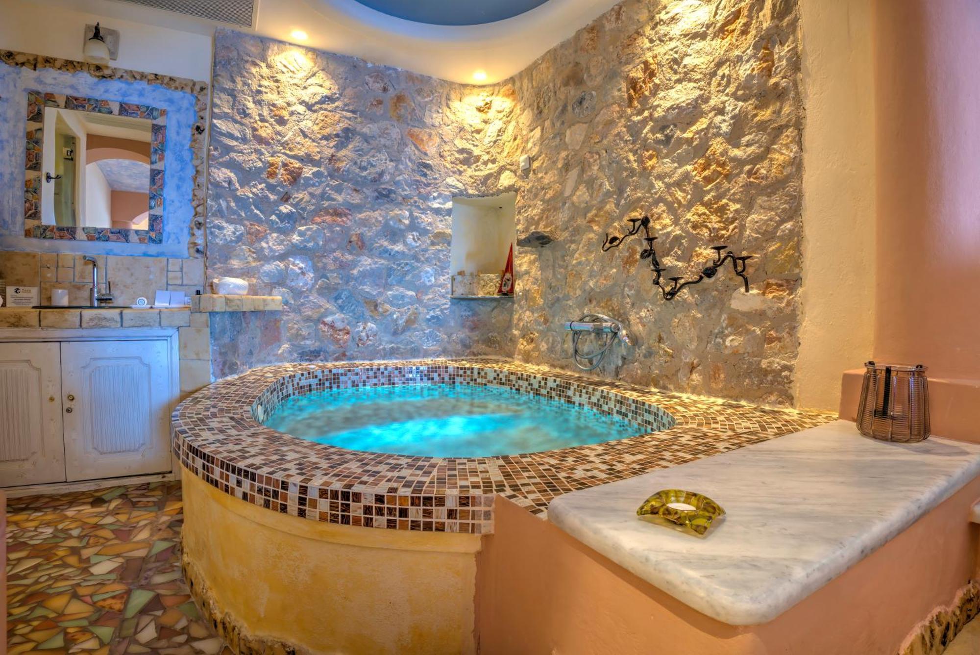 Junior Suite Spa Bath Caldera View