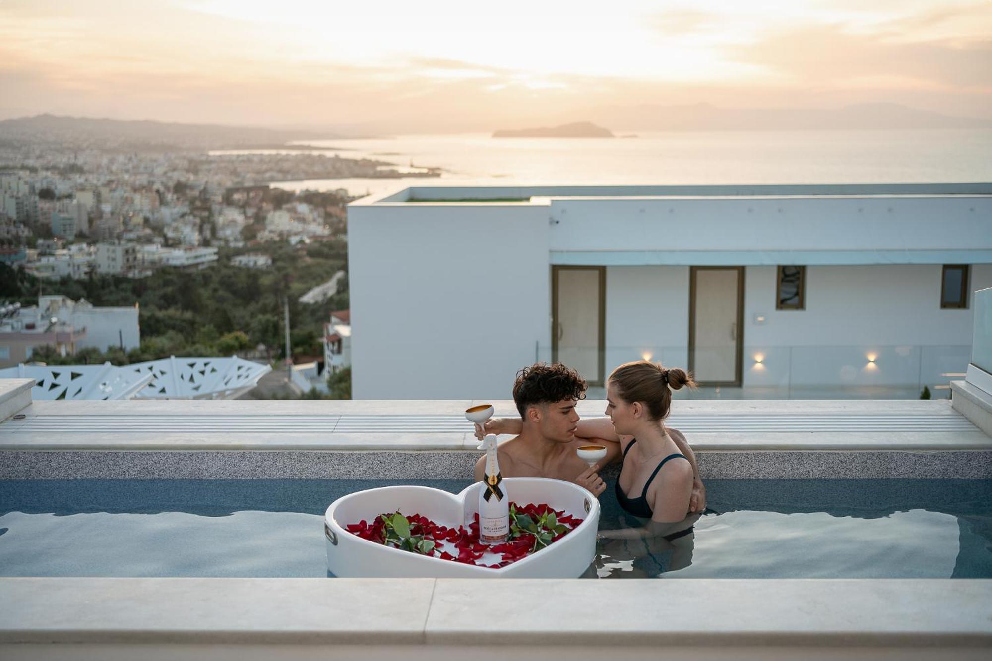 Deluxe Room Sea View Private Pool