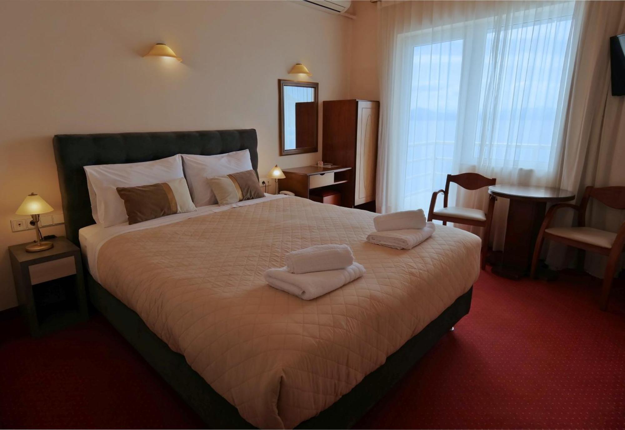 Superior Double or Twin Room Sea View