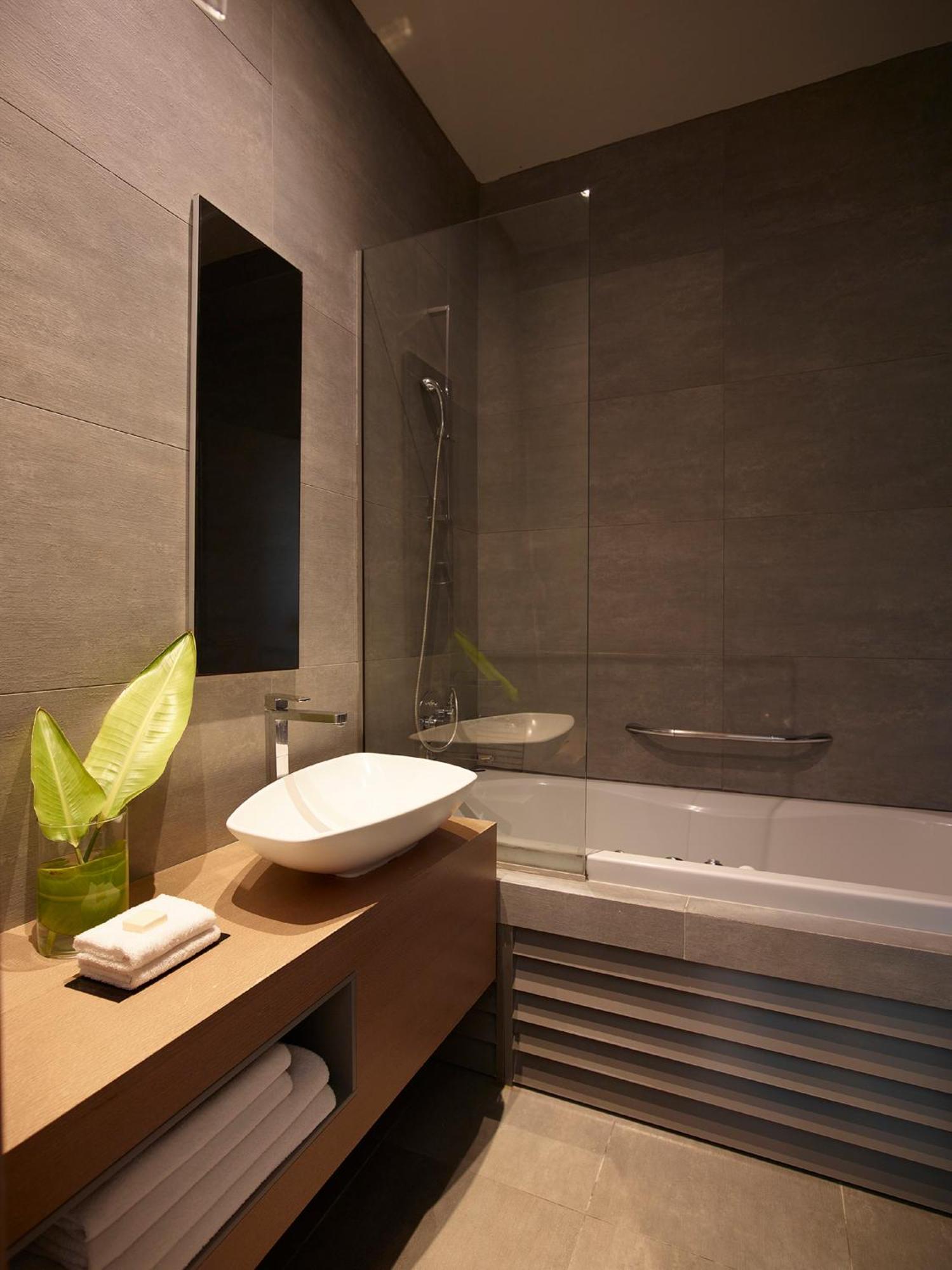 Double Room Inland View