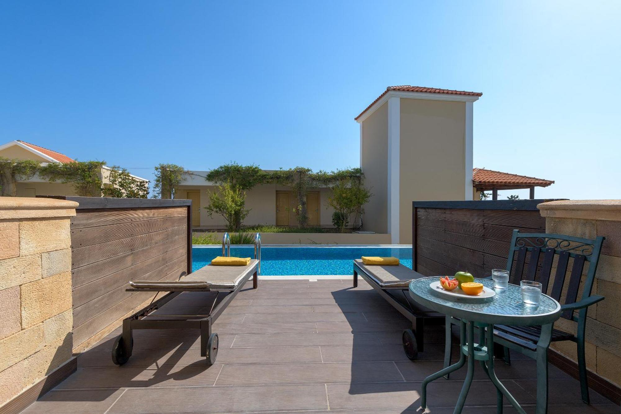 Superior Double Room Sharing Pool & Garden View