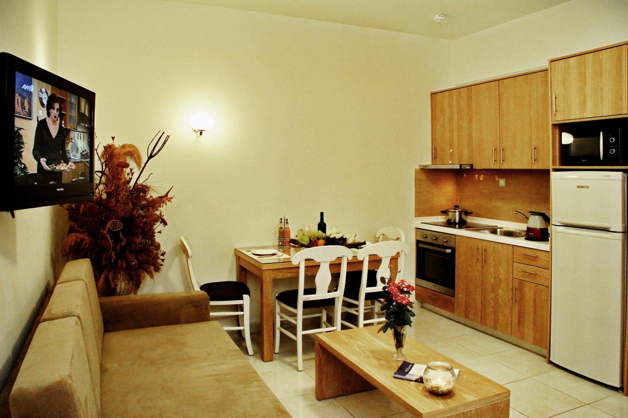 Deluxe Apartment