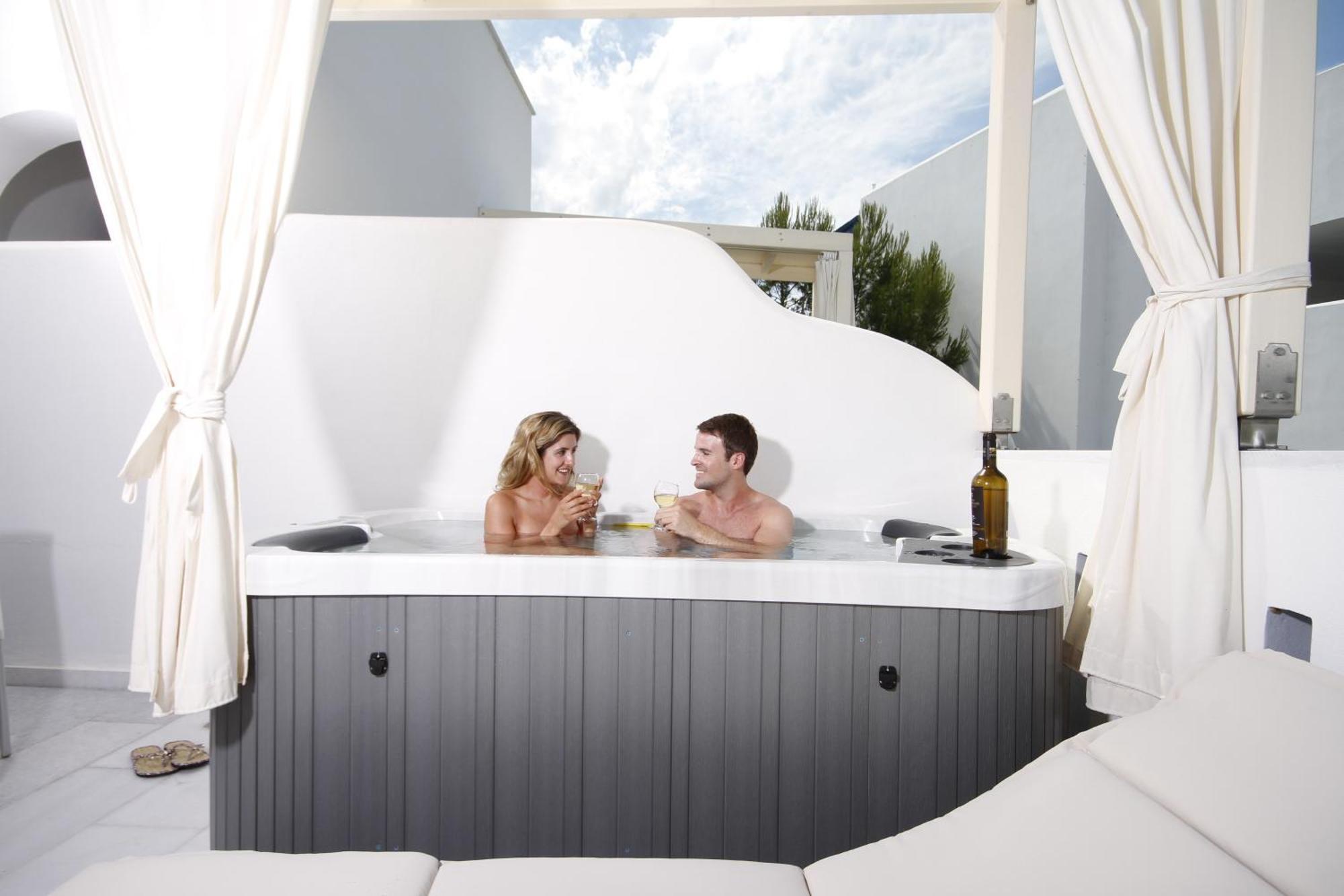 Deluxe Double or Twin Room Hot Tub