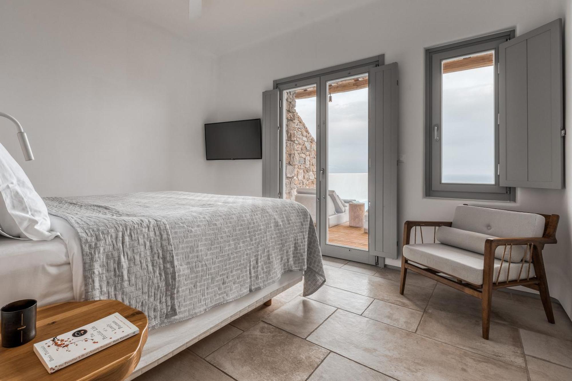 Premium Suite Private Pool & Sea View