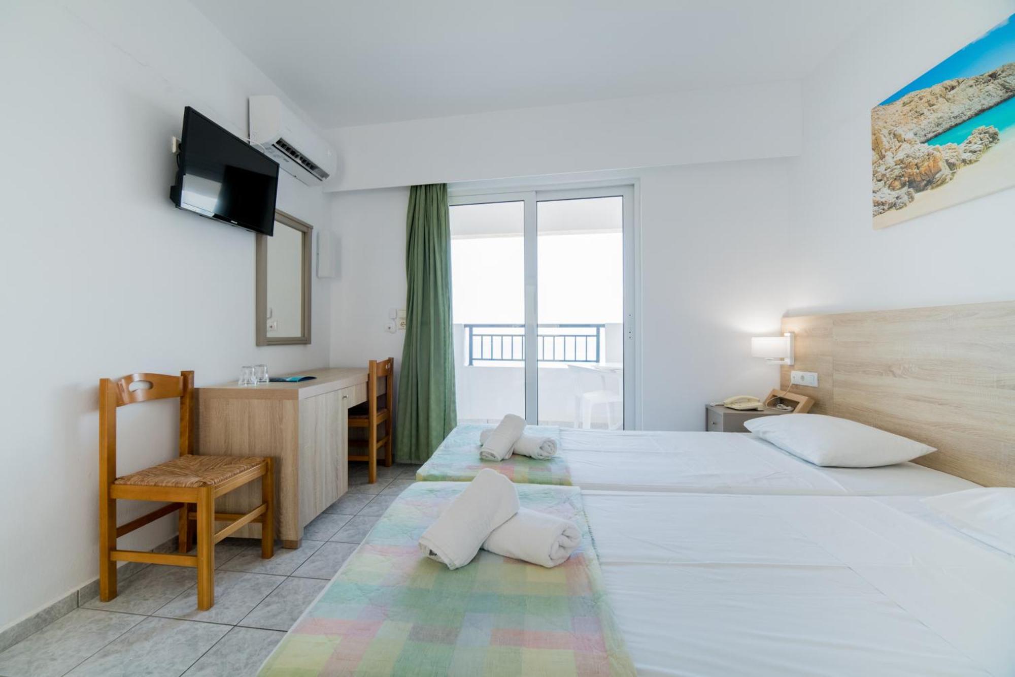 Standard Double or Twin Room Sea View