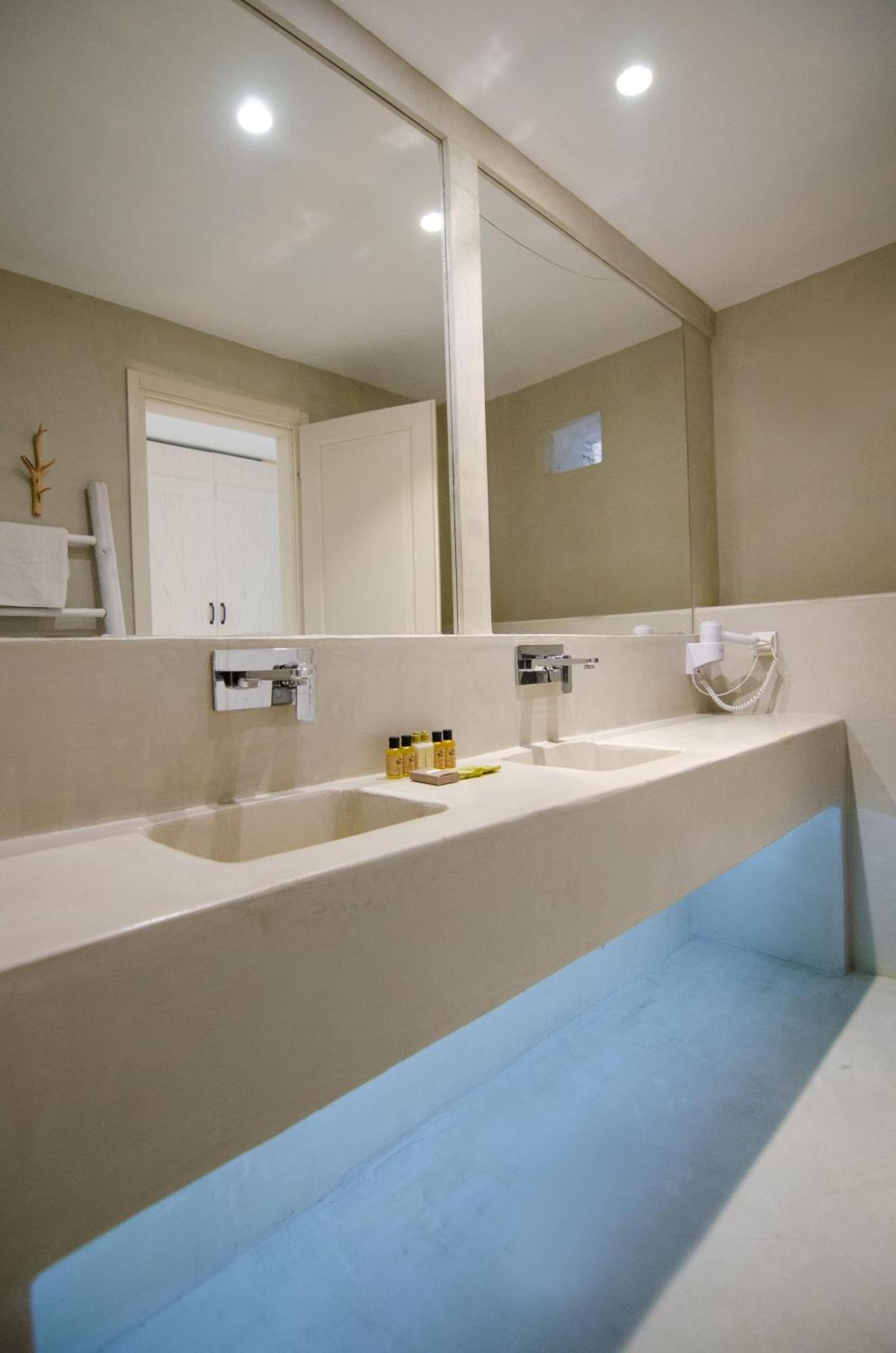 Junior Suite Partial Sea View