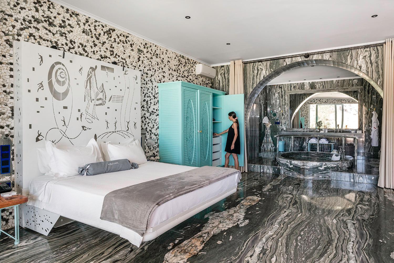 Sea View Suite