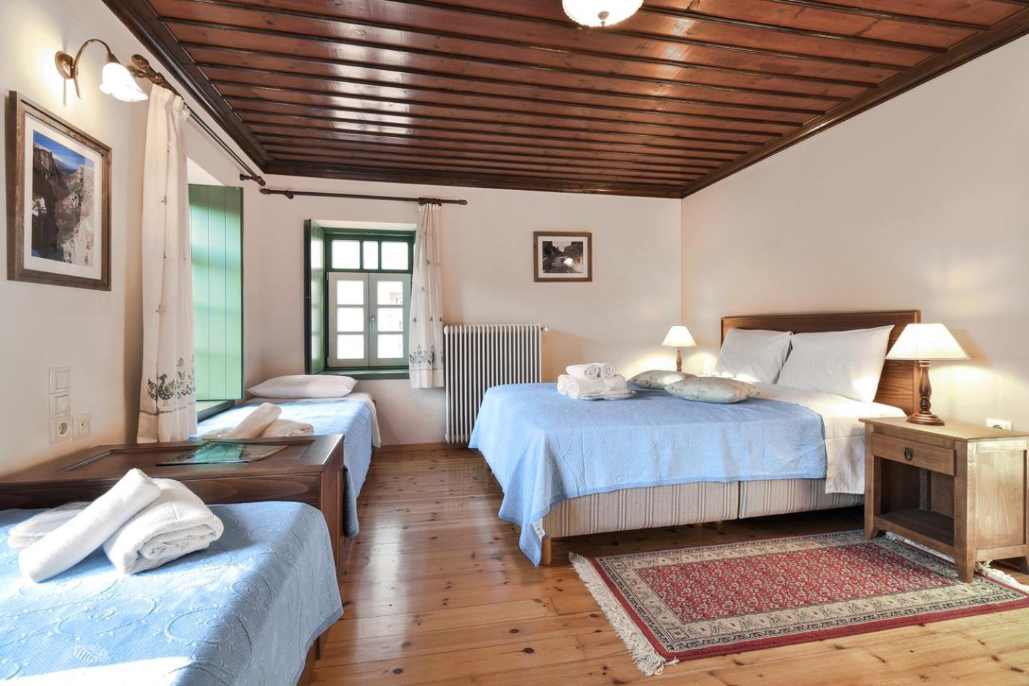Deluxe Triple Room