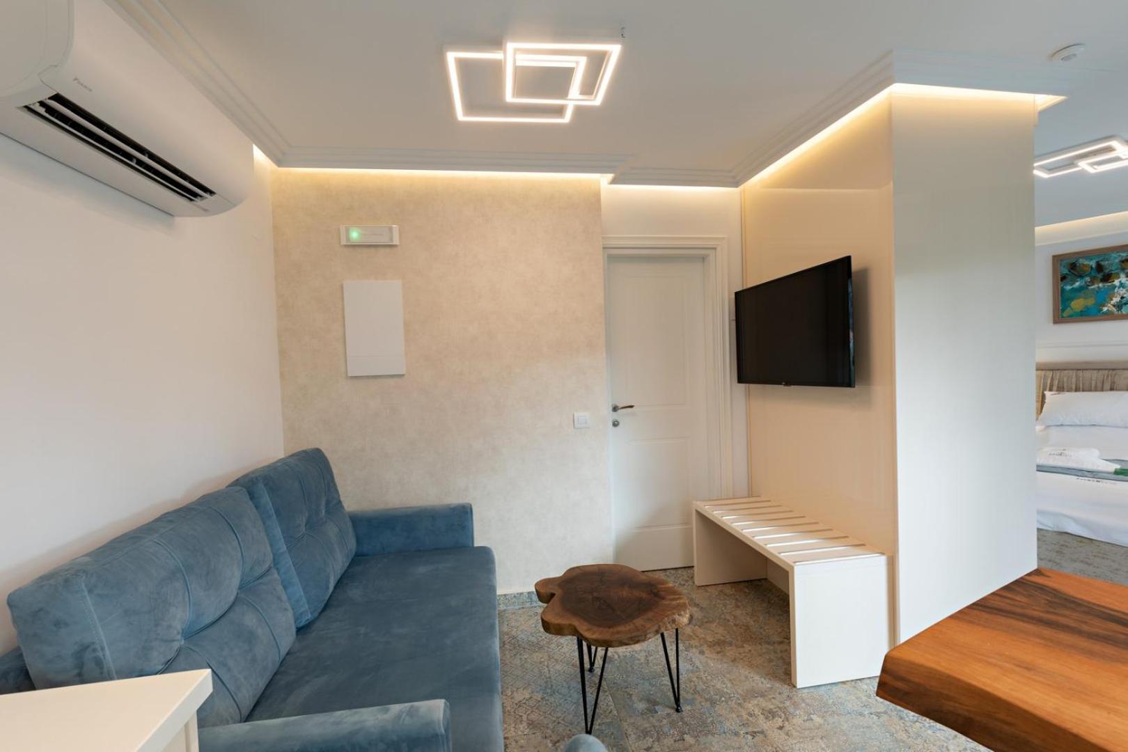 Junior Suite Private Terrace