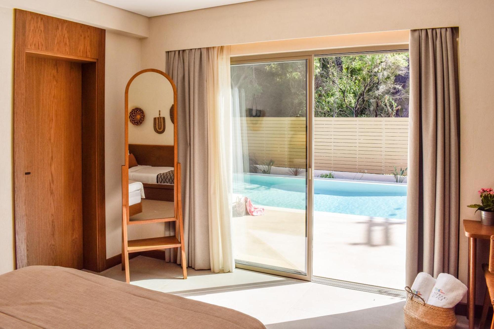 Junior Suite Private Pool