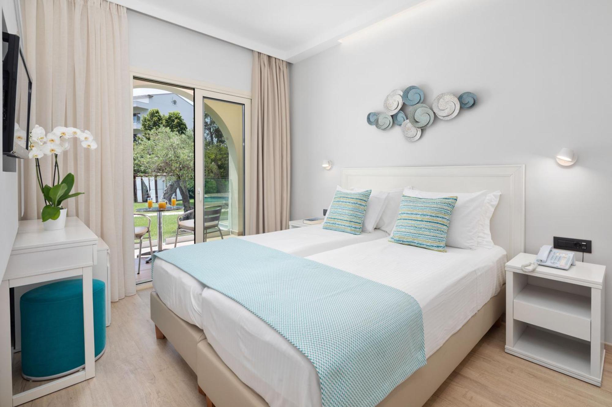 Double or Twin Room Pool View