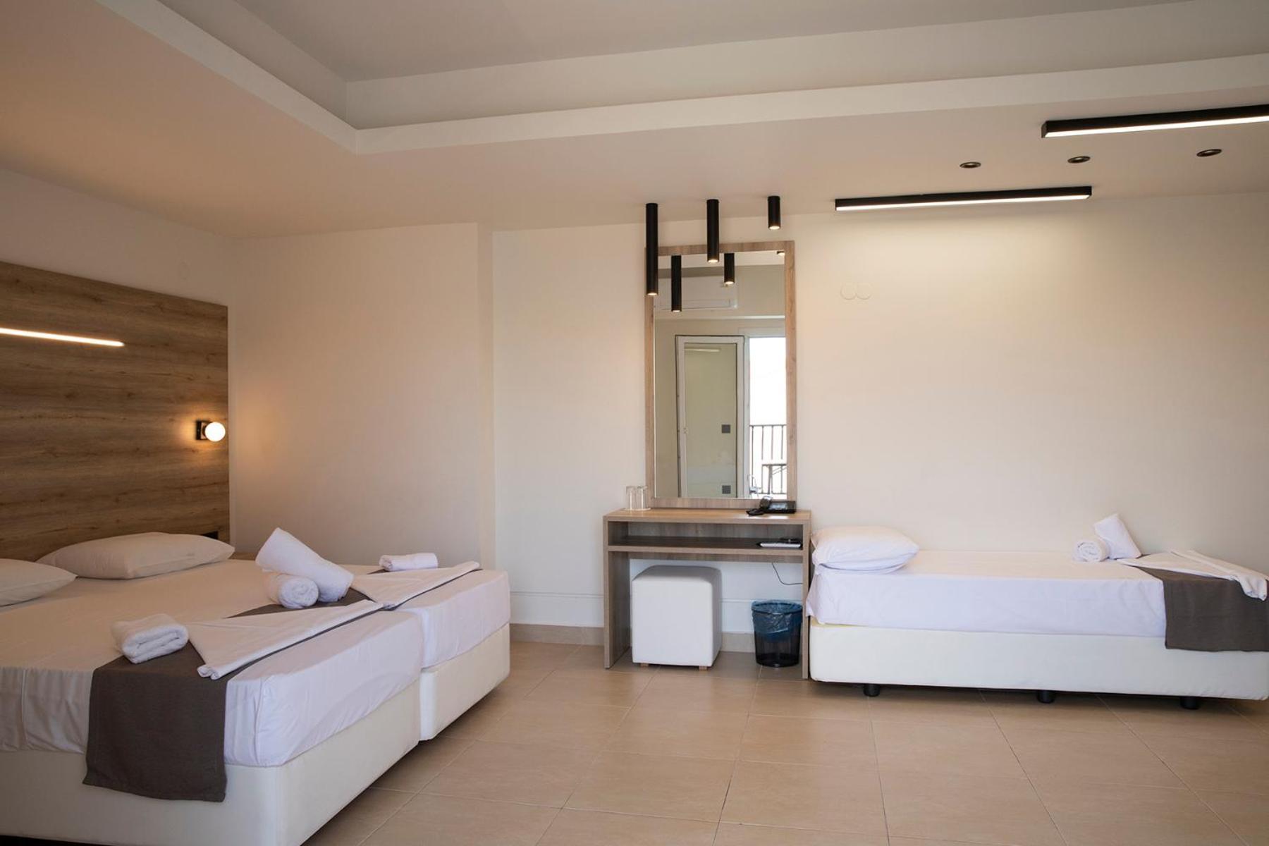 Standard Quadruple Room