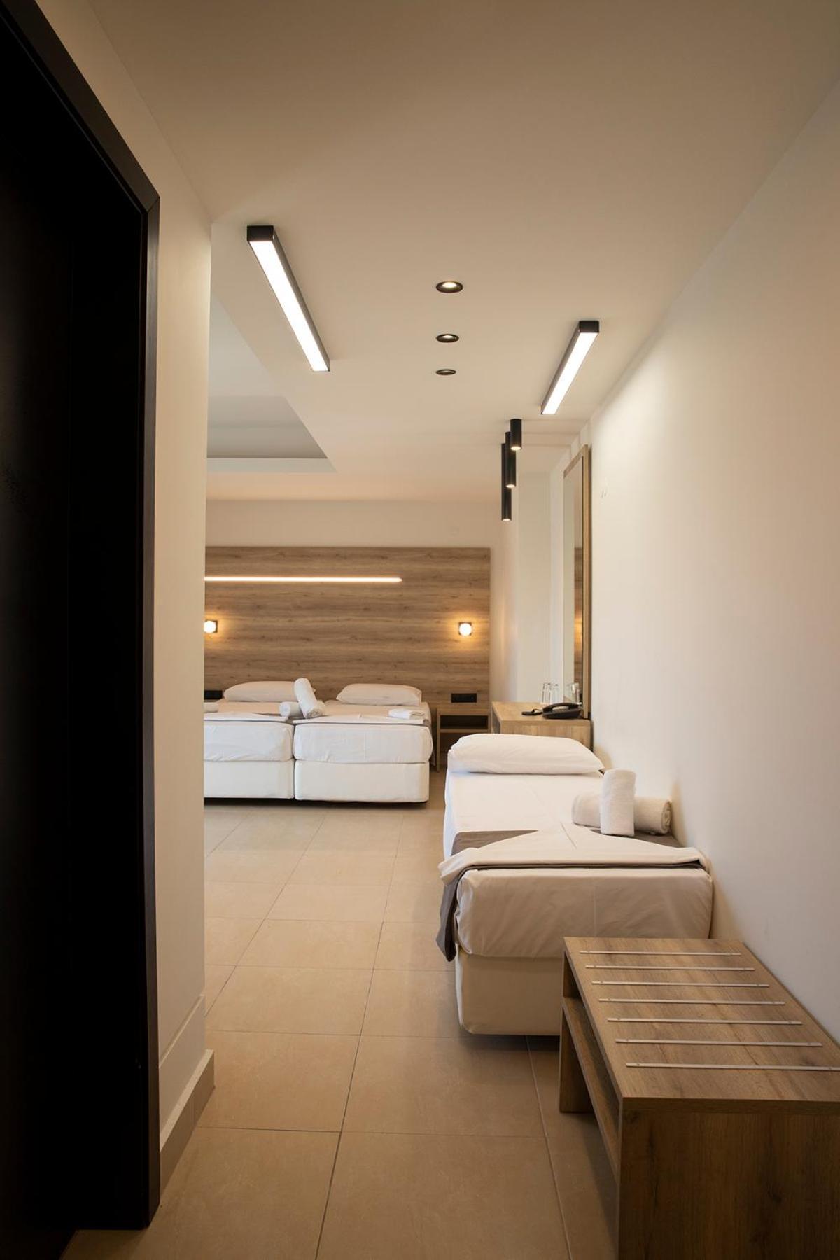 Standard Quadruple Room