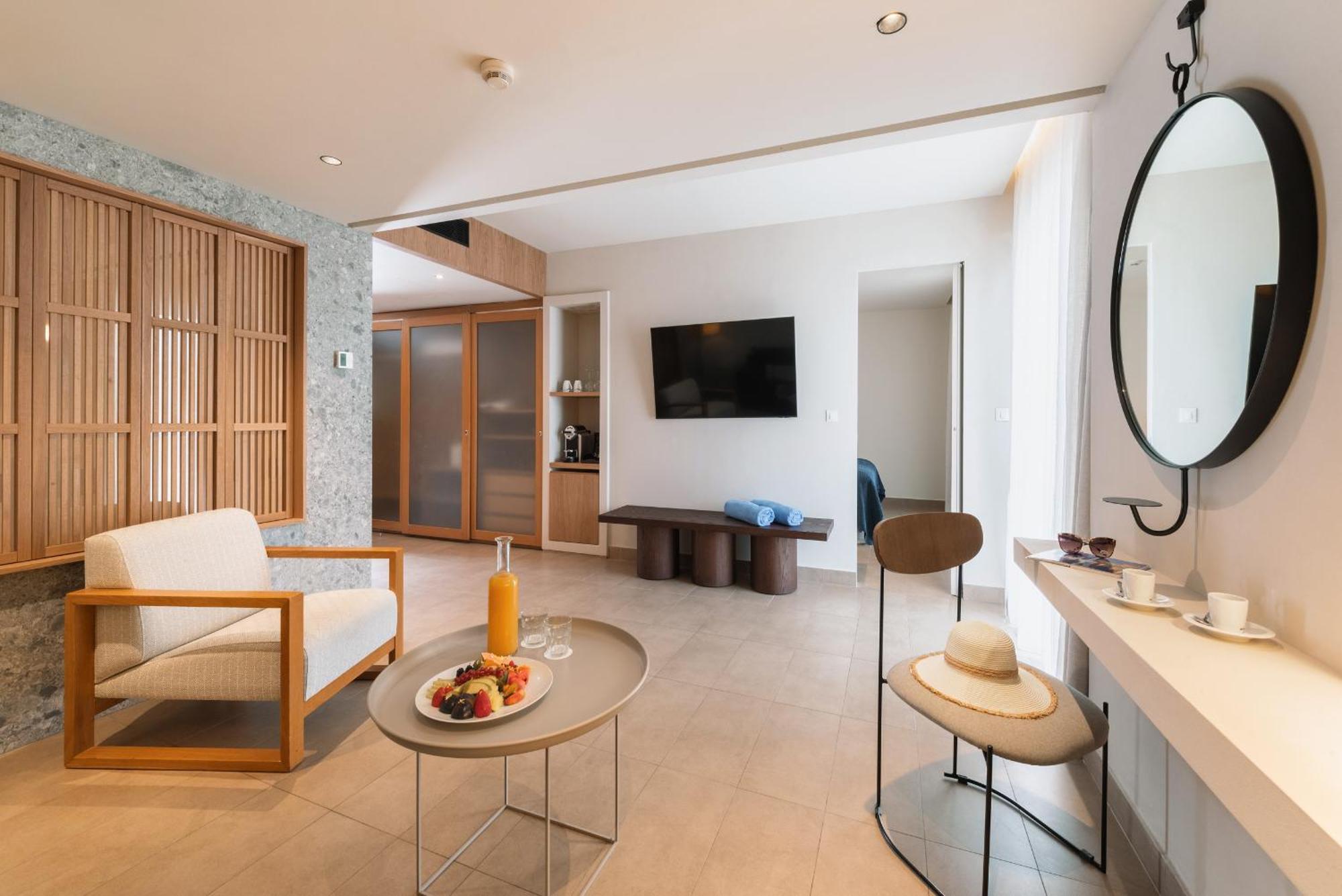 Suite 2 Rooms Sea View