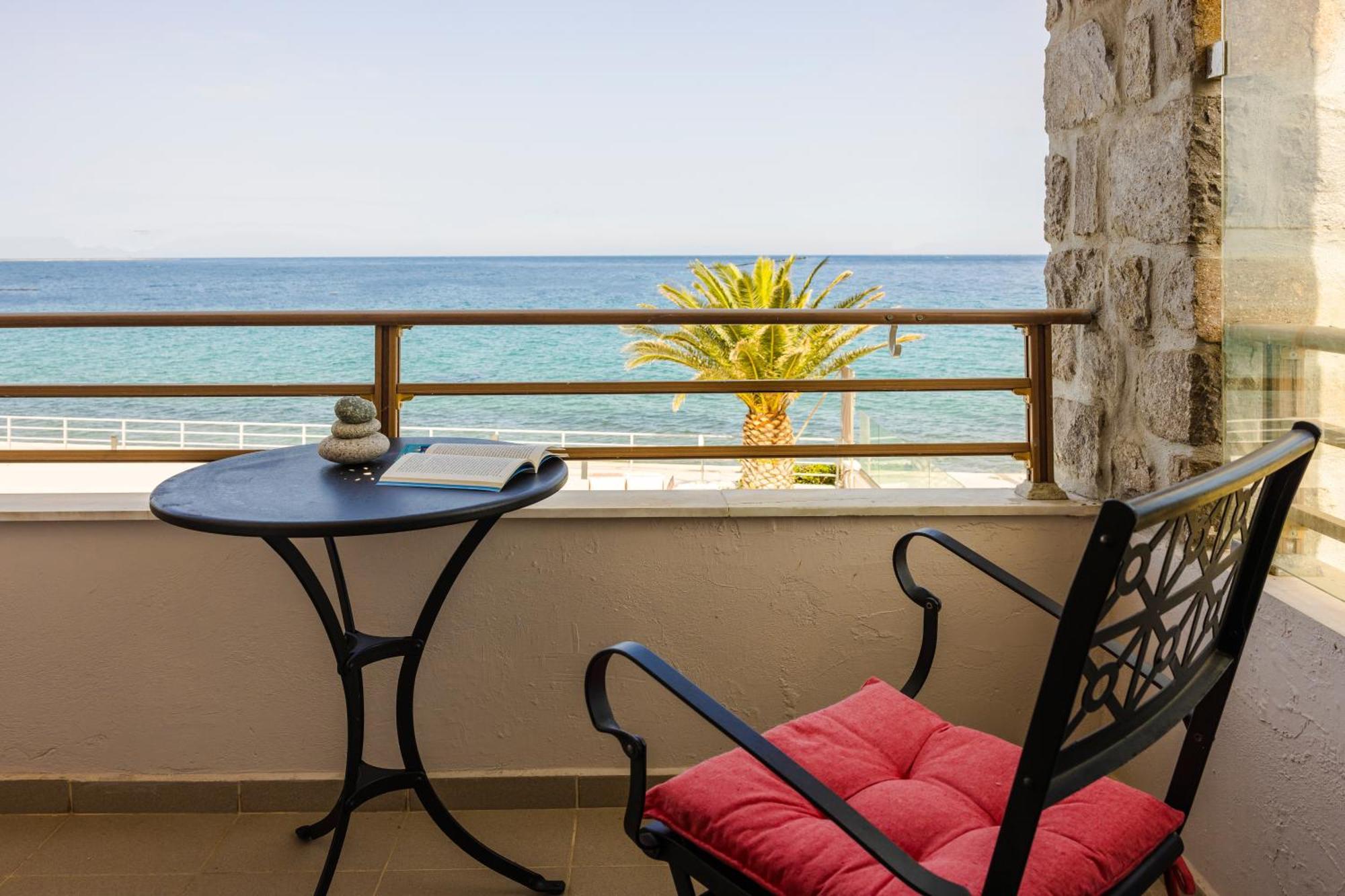 Deluxe Double Room Sea View Upper Floor