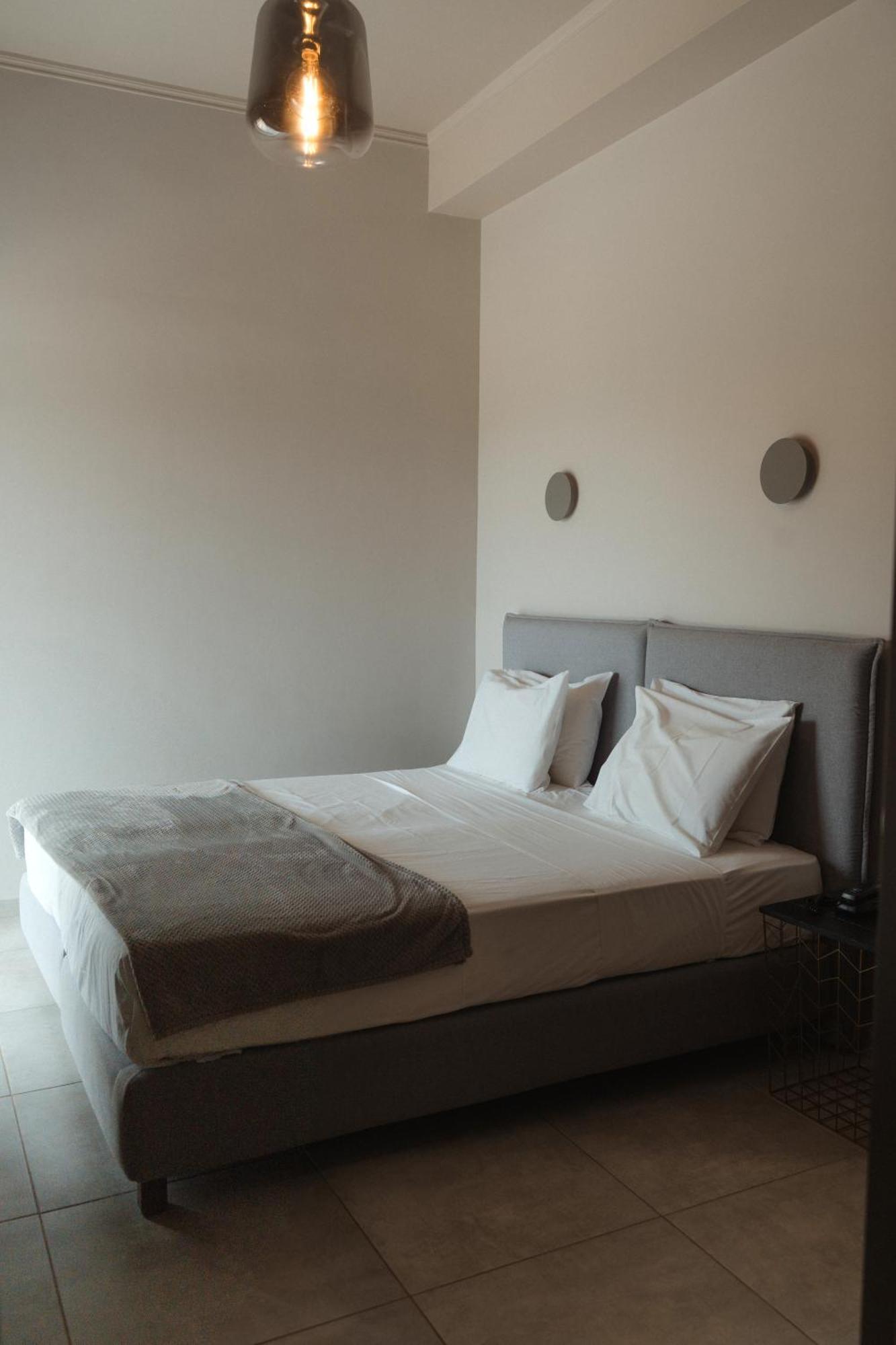 Deluxe Double Room Side Sea View
