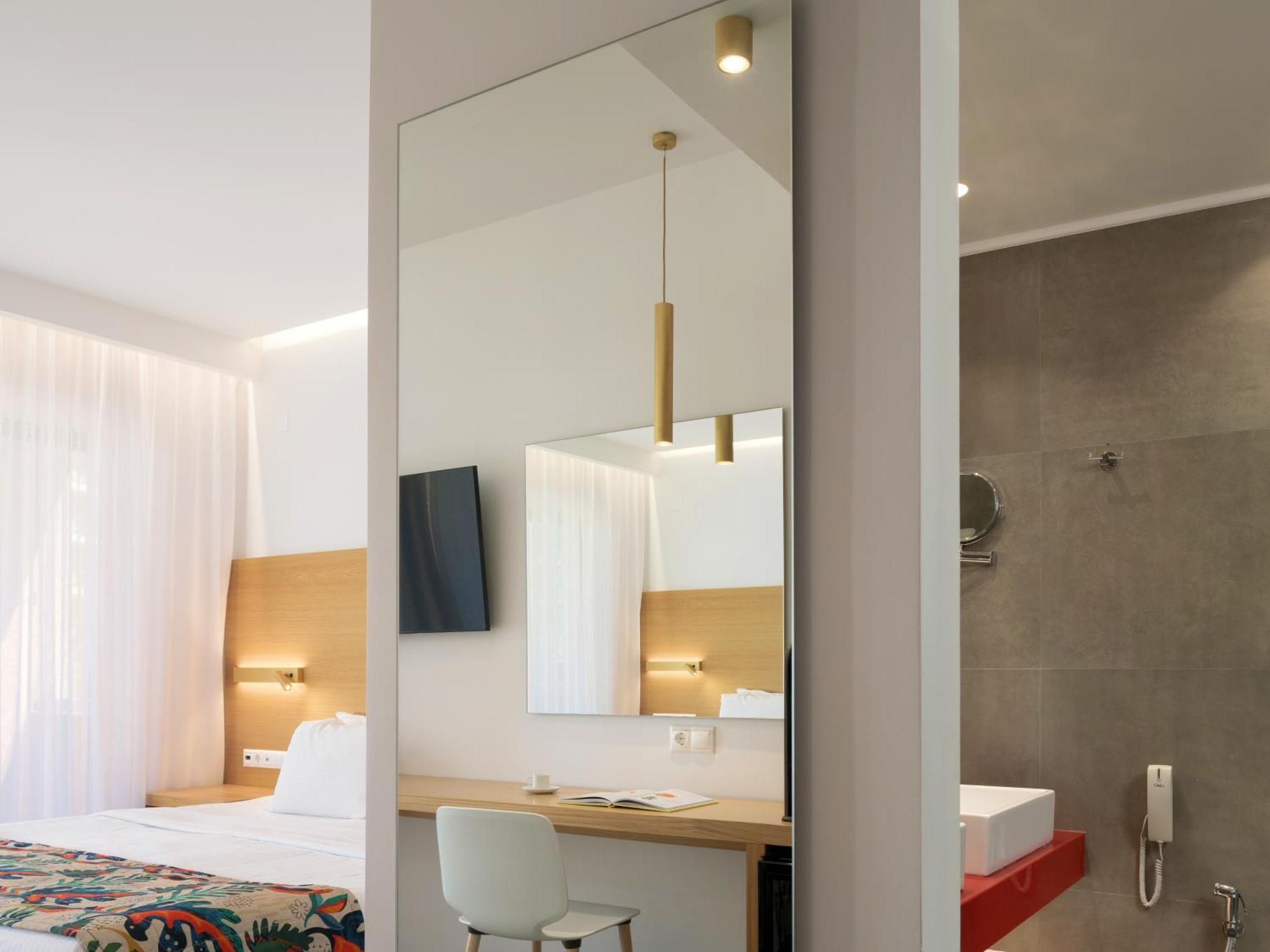 Deluxe Family Two-Bedroom