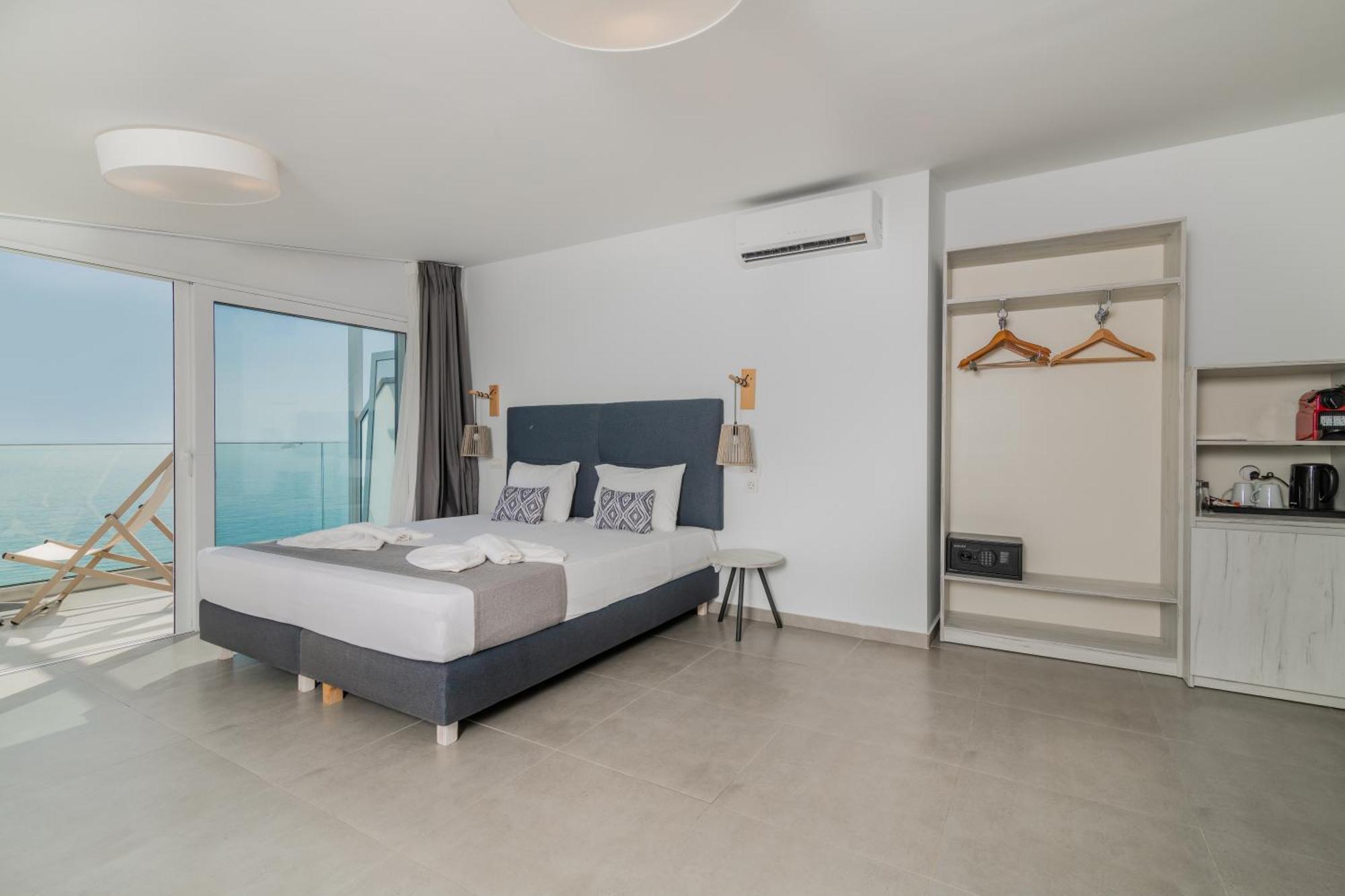Deluxe Junior Suite