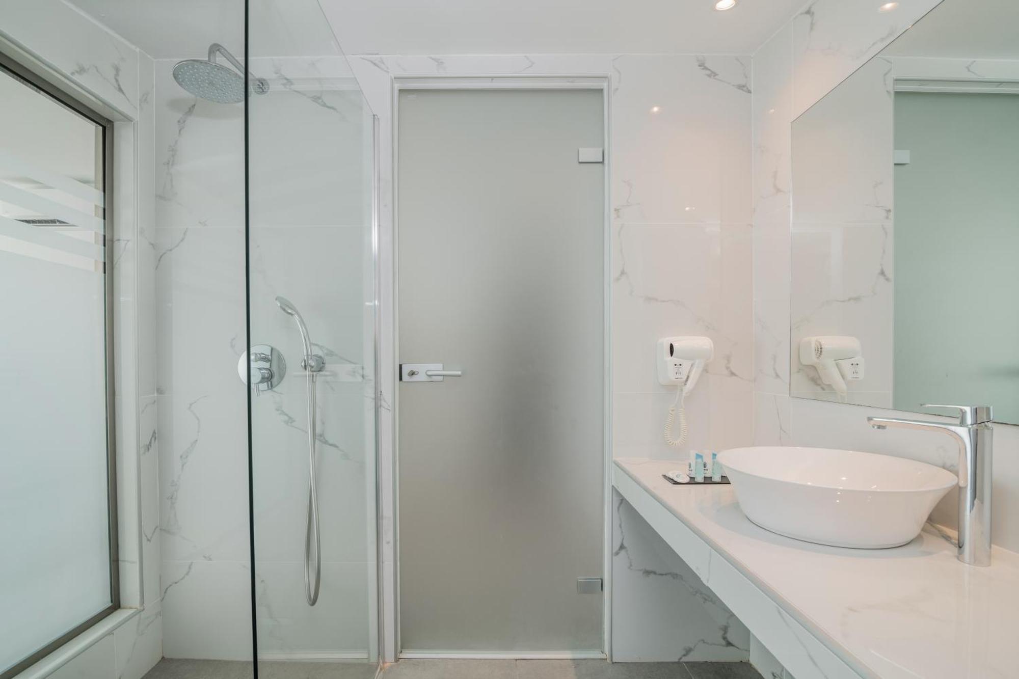 Deluxe Junior Suite