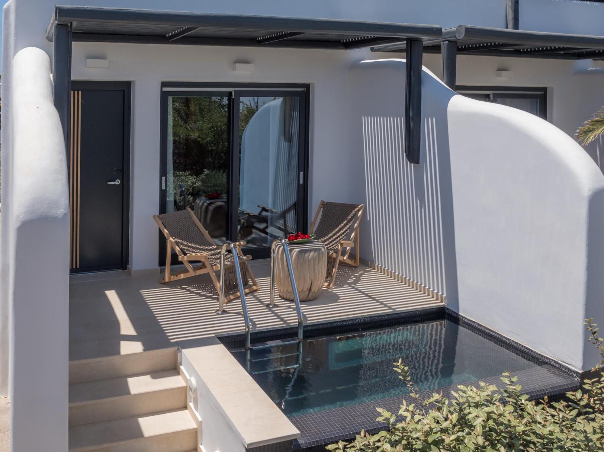 Superior Maisonette Plunge Pool