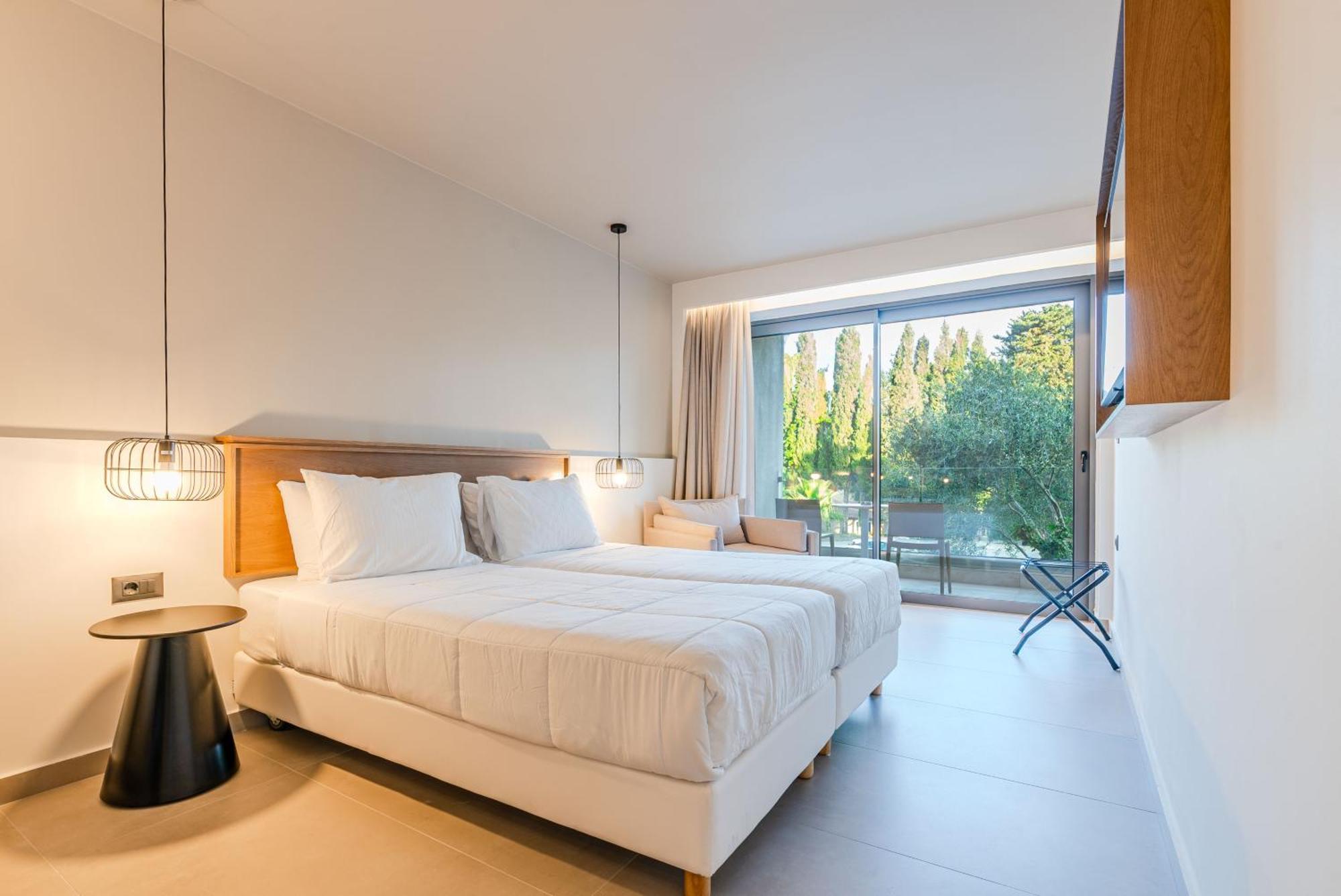 Premium Triple Room Garden View