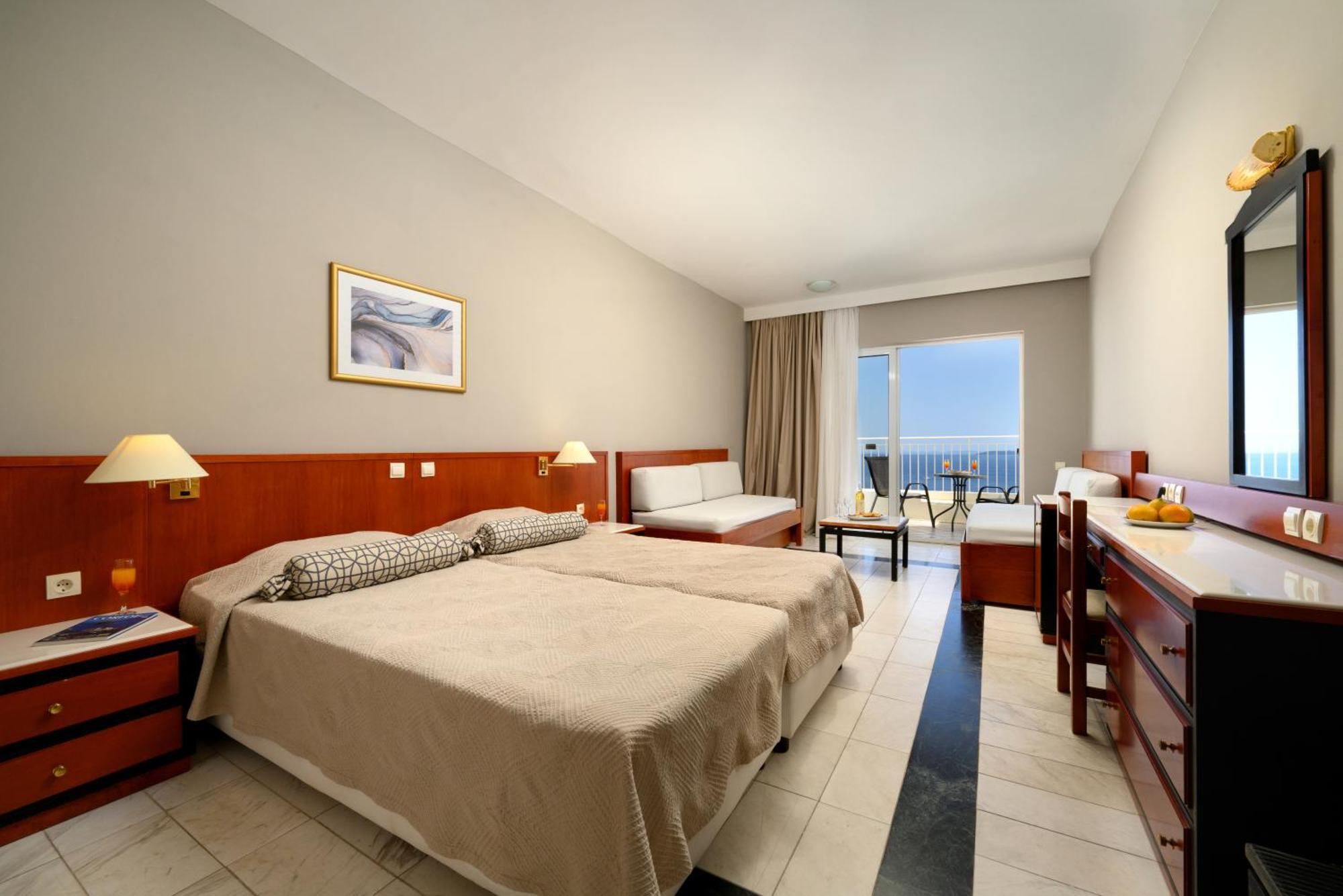 Family Room Sea View