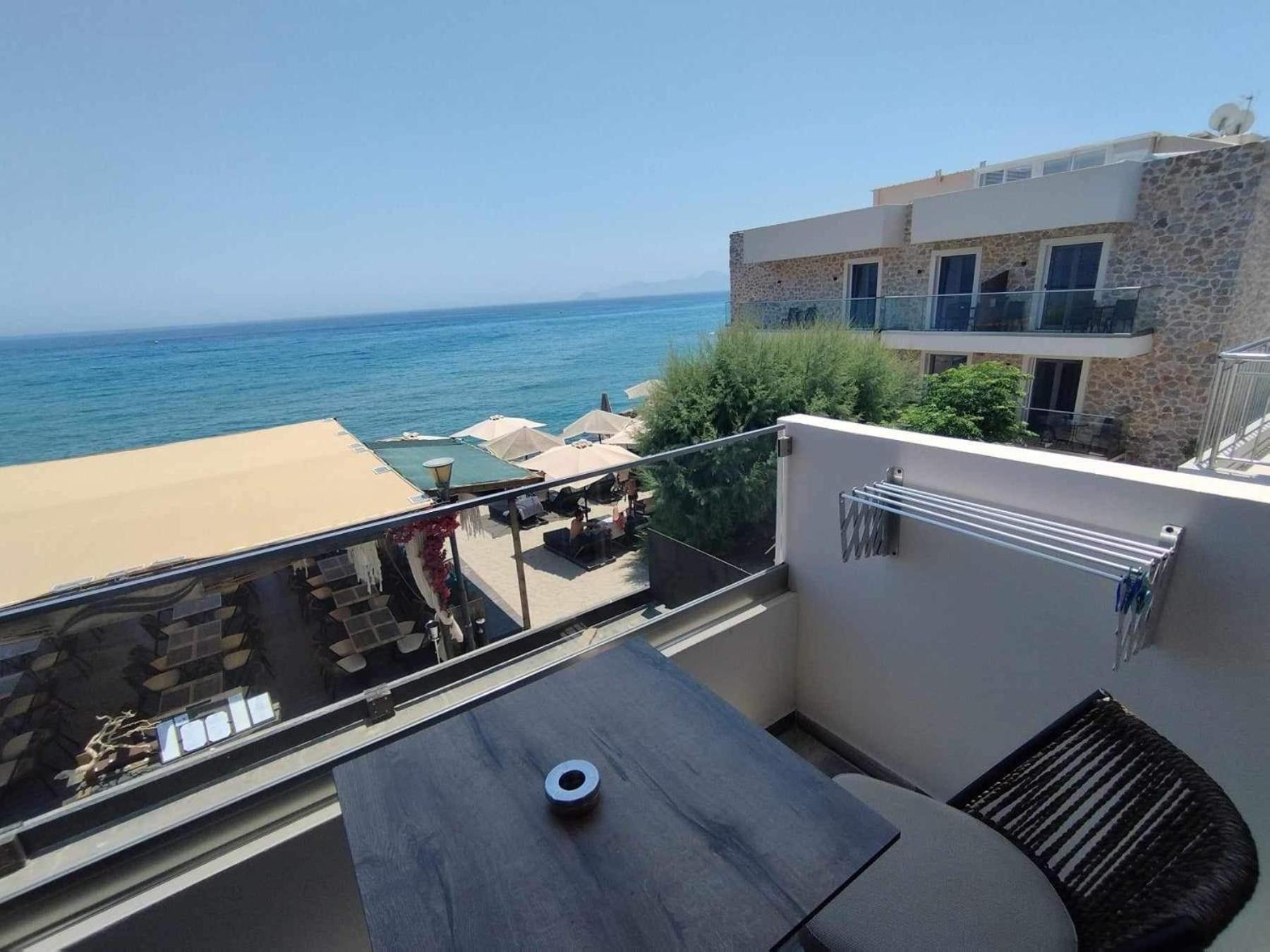 Deluxe Double Room Balcony Sea View Annex