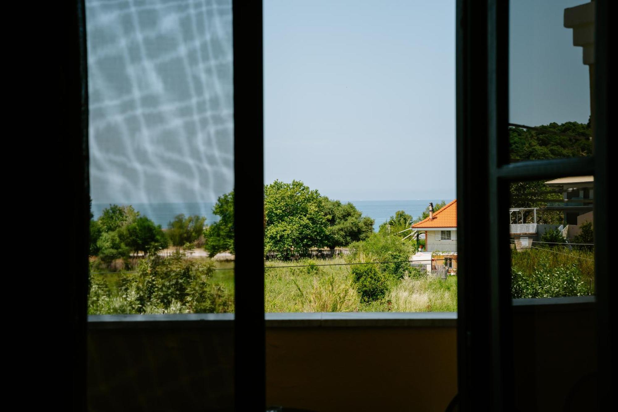 Double or Twin Room Sea View