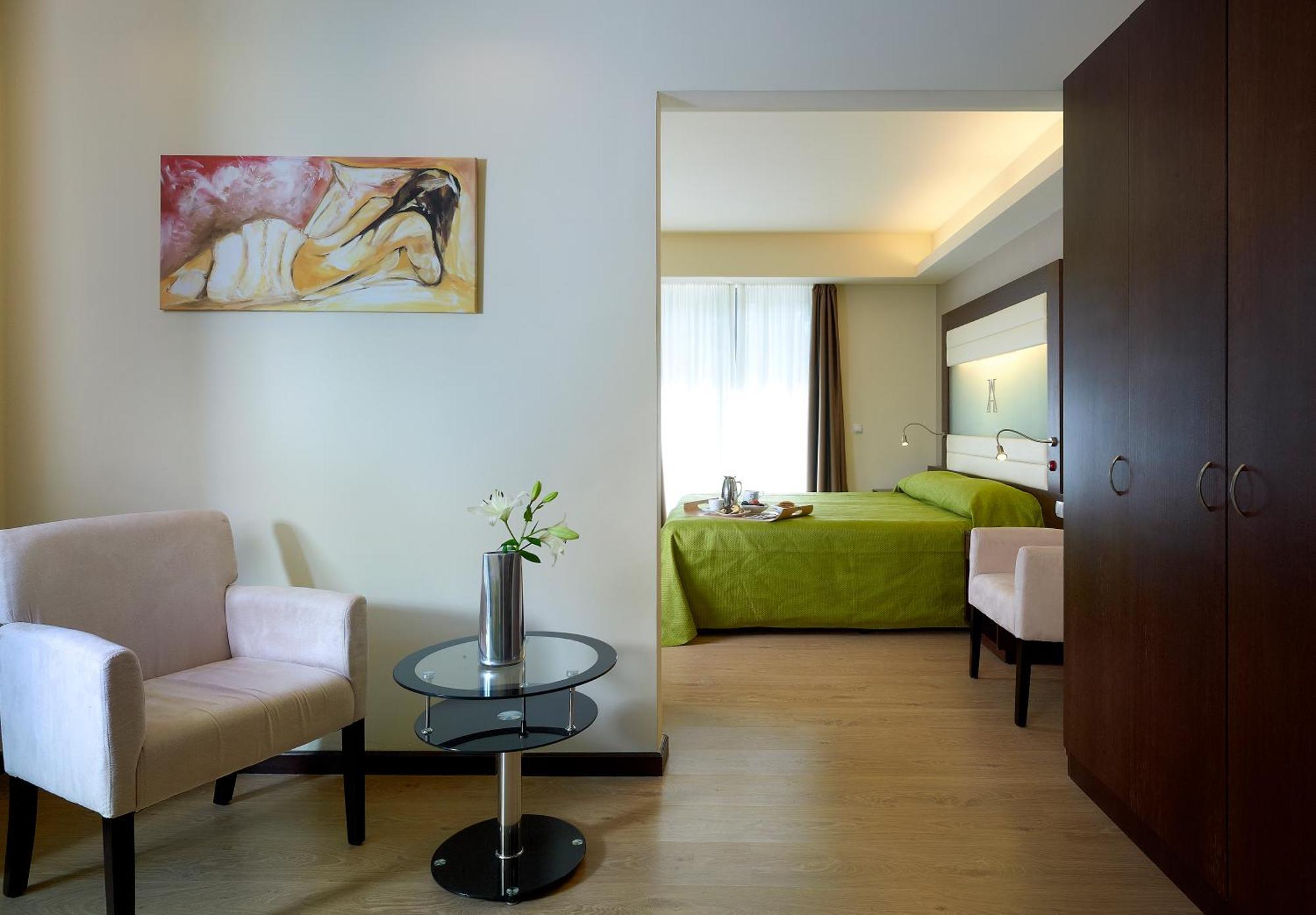 Junior Suite Mountain View