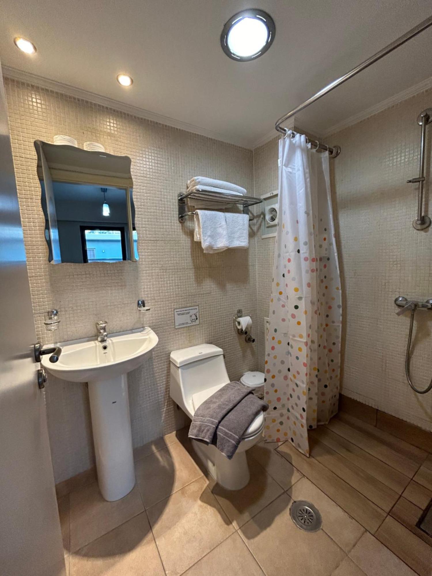 Comfort Triple Room