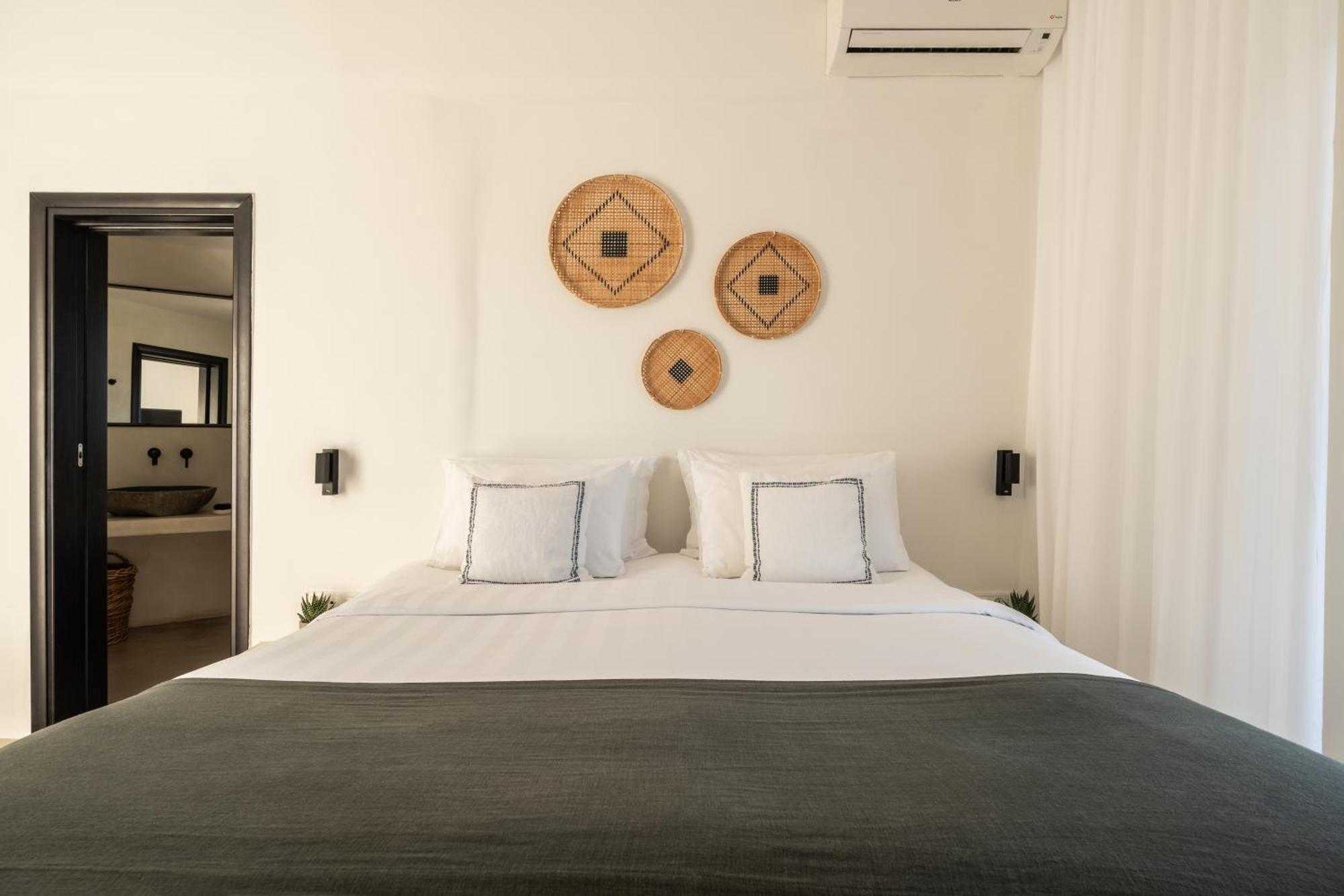 Superior Room Caldera View