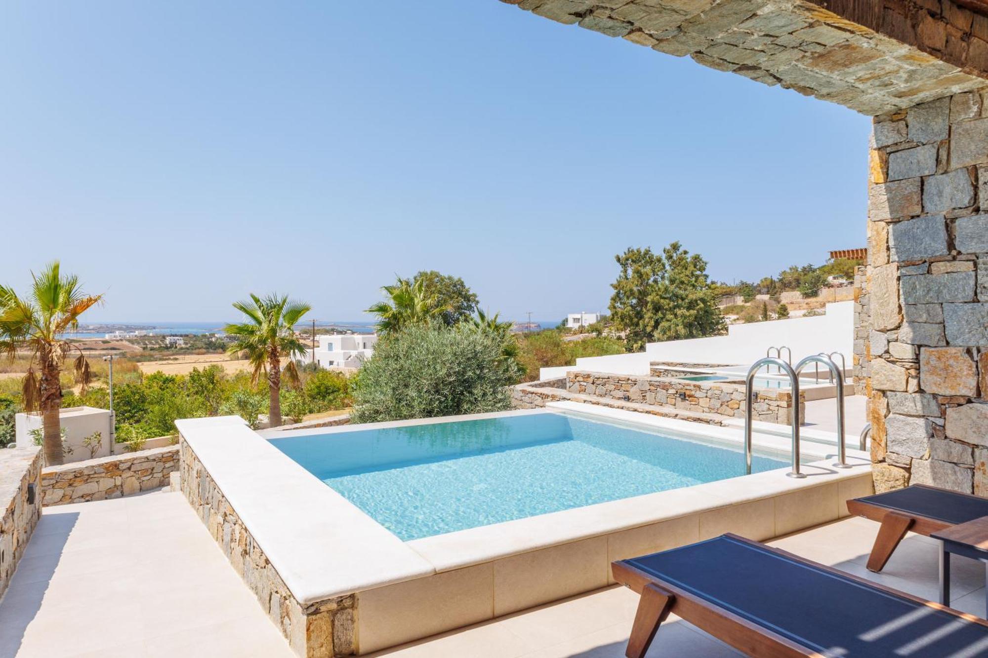 Deluxe Suite Private Pool Sea View