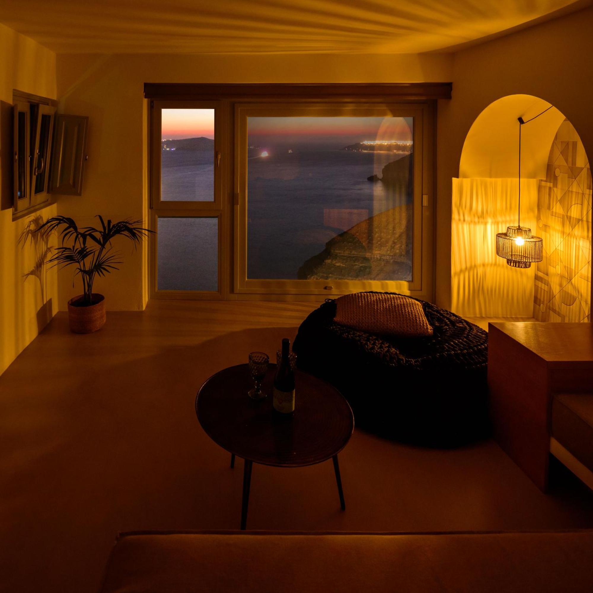 King Suite with Whirlpool