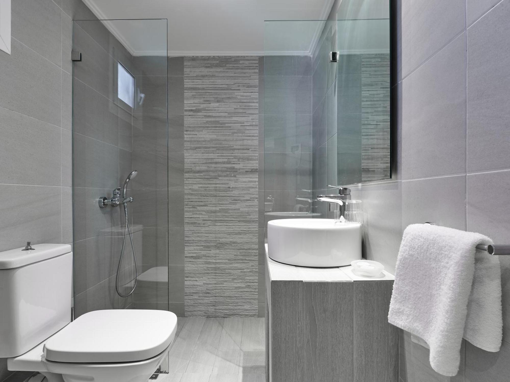 Standard Double or Twin Room,1742811736:JPEG