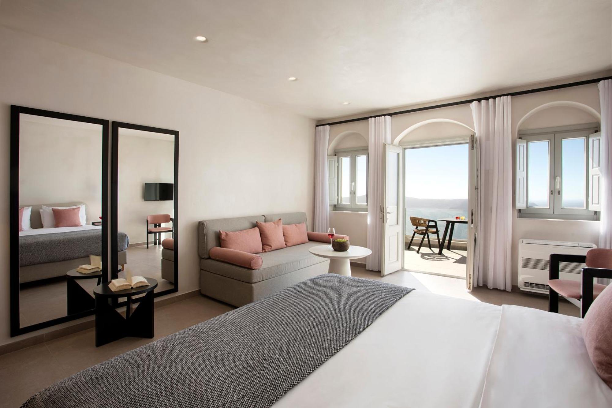 Superior Double Room Caldera View
