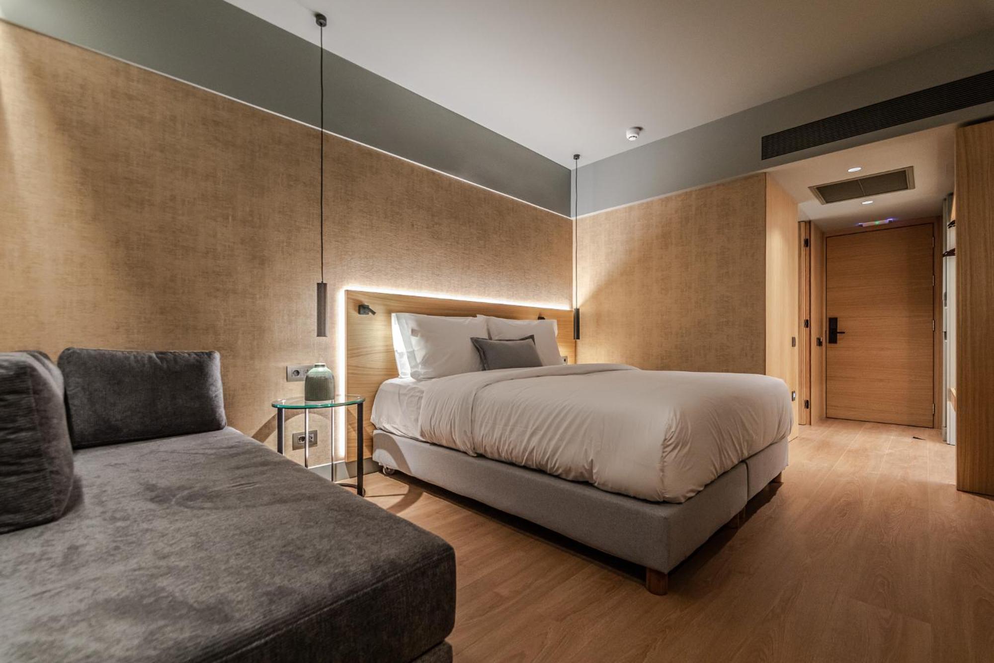 Superior Double or Twin Room Mountain View
