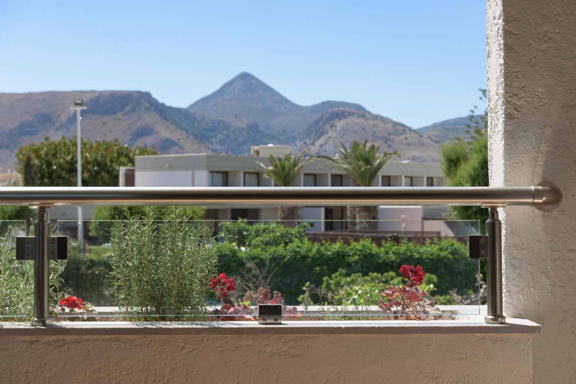 Double Room Garden View