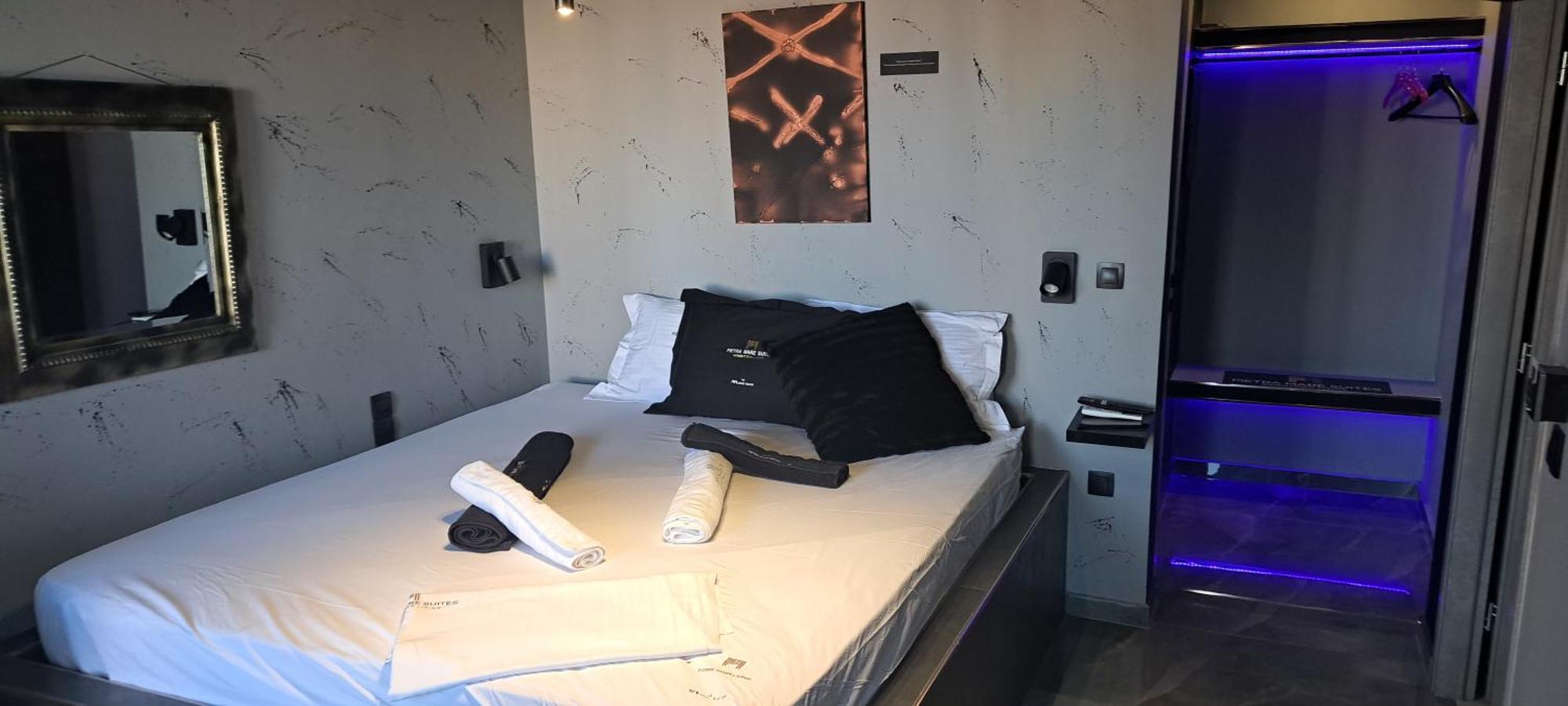 Superior King Suite