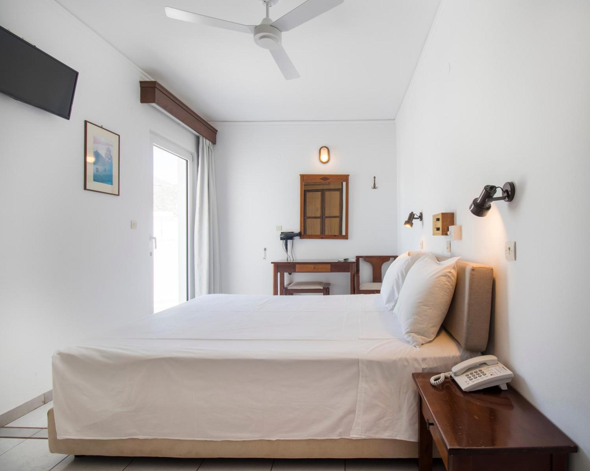 Twin Room Side Sea View