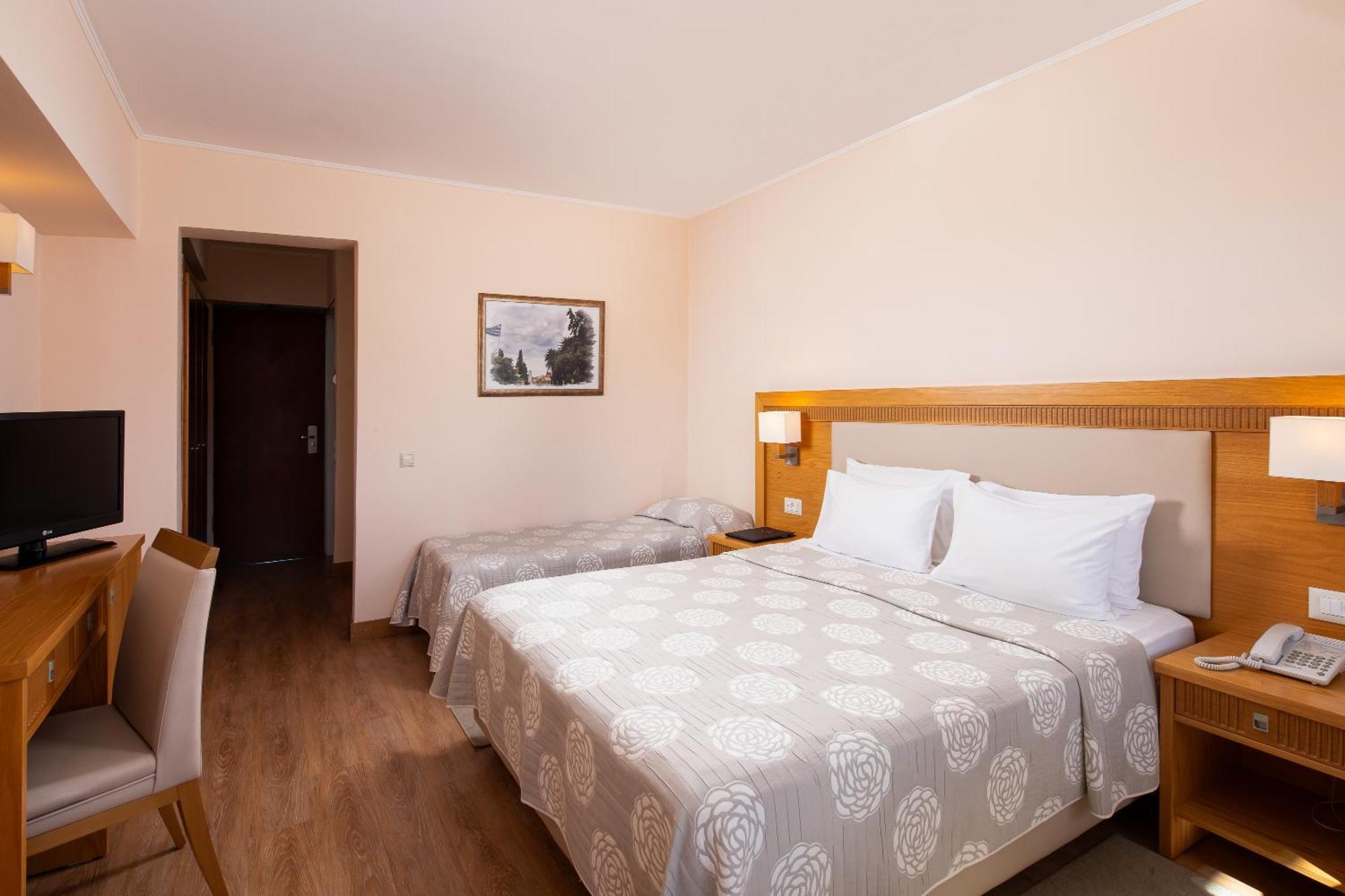 Triple Room Sea View