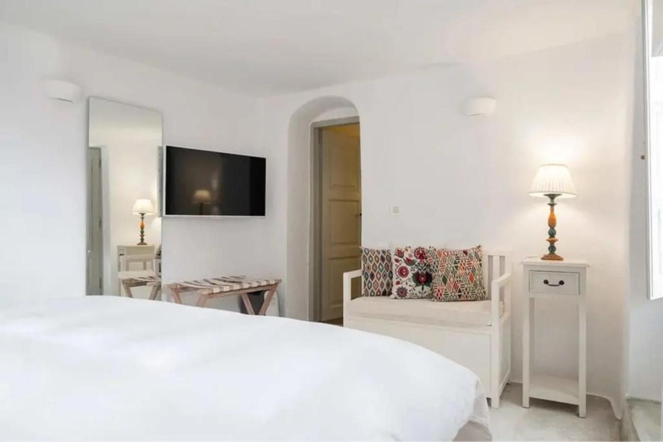 Classic Cave Room Sea View