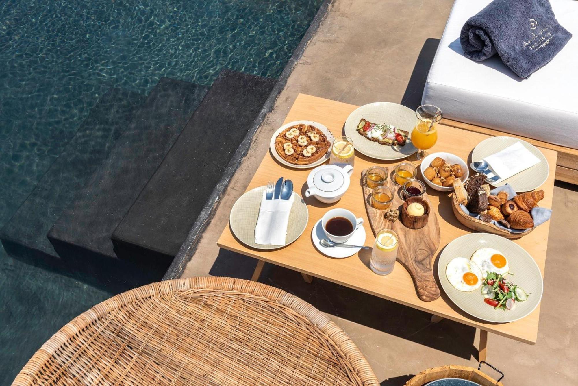 Executive Suite Infinity Pool