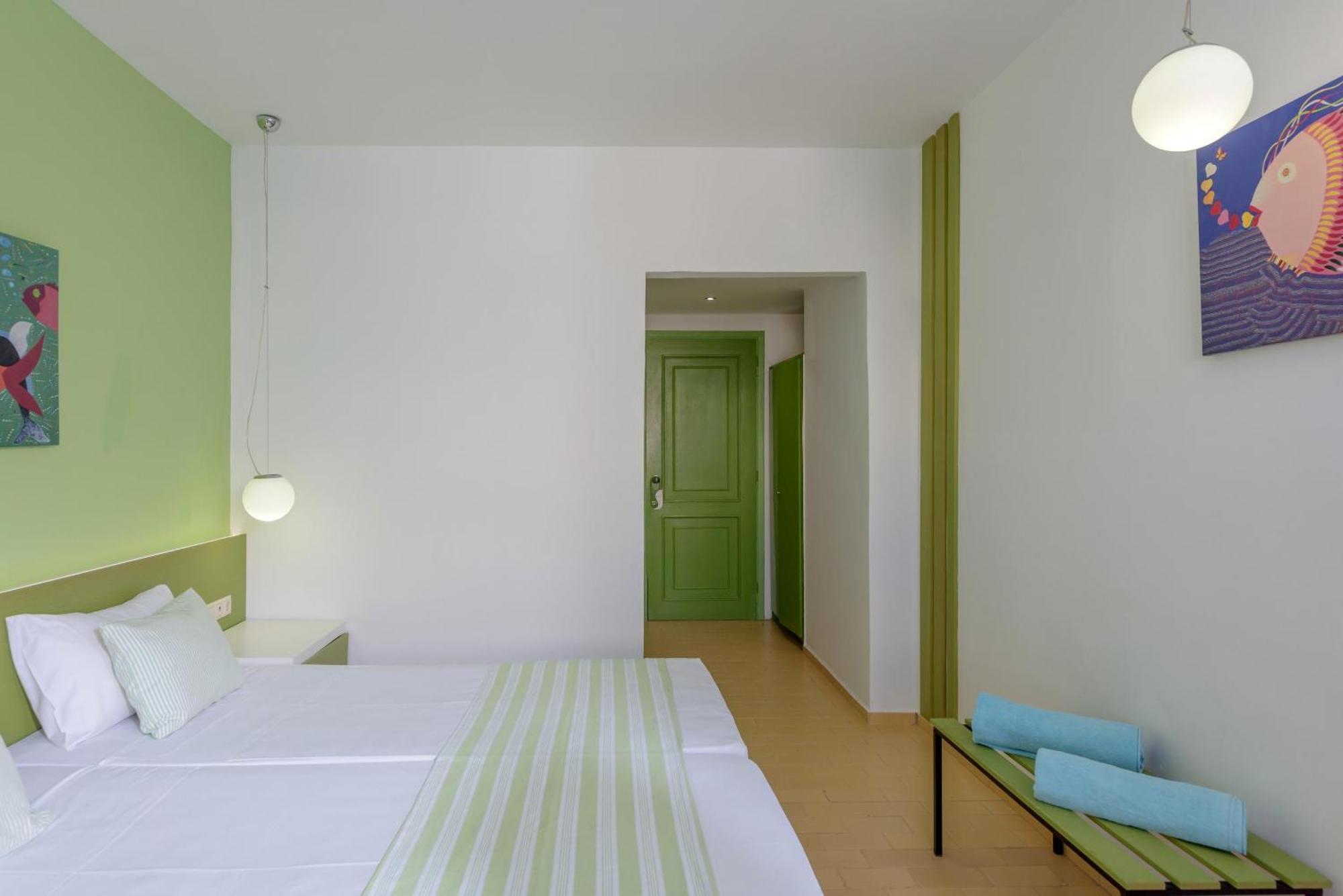 Double room Land View