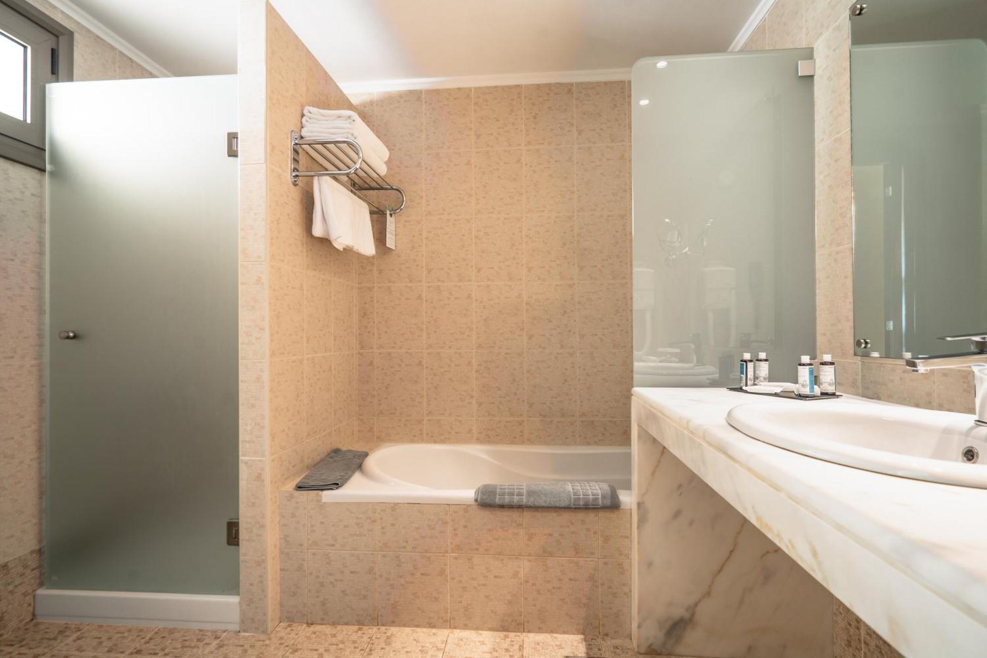Superior Double or Twin Room Sea View