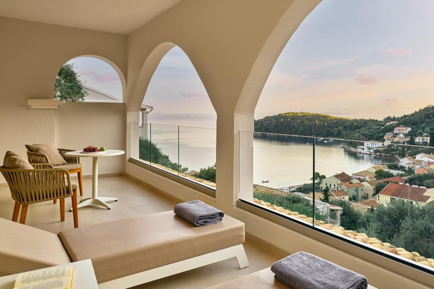 Grand Terrace Lavish Double Sea View Room