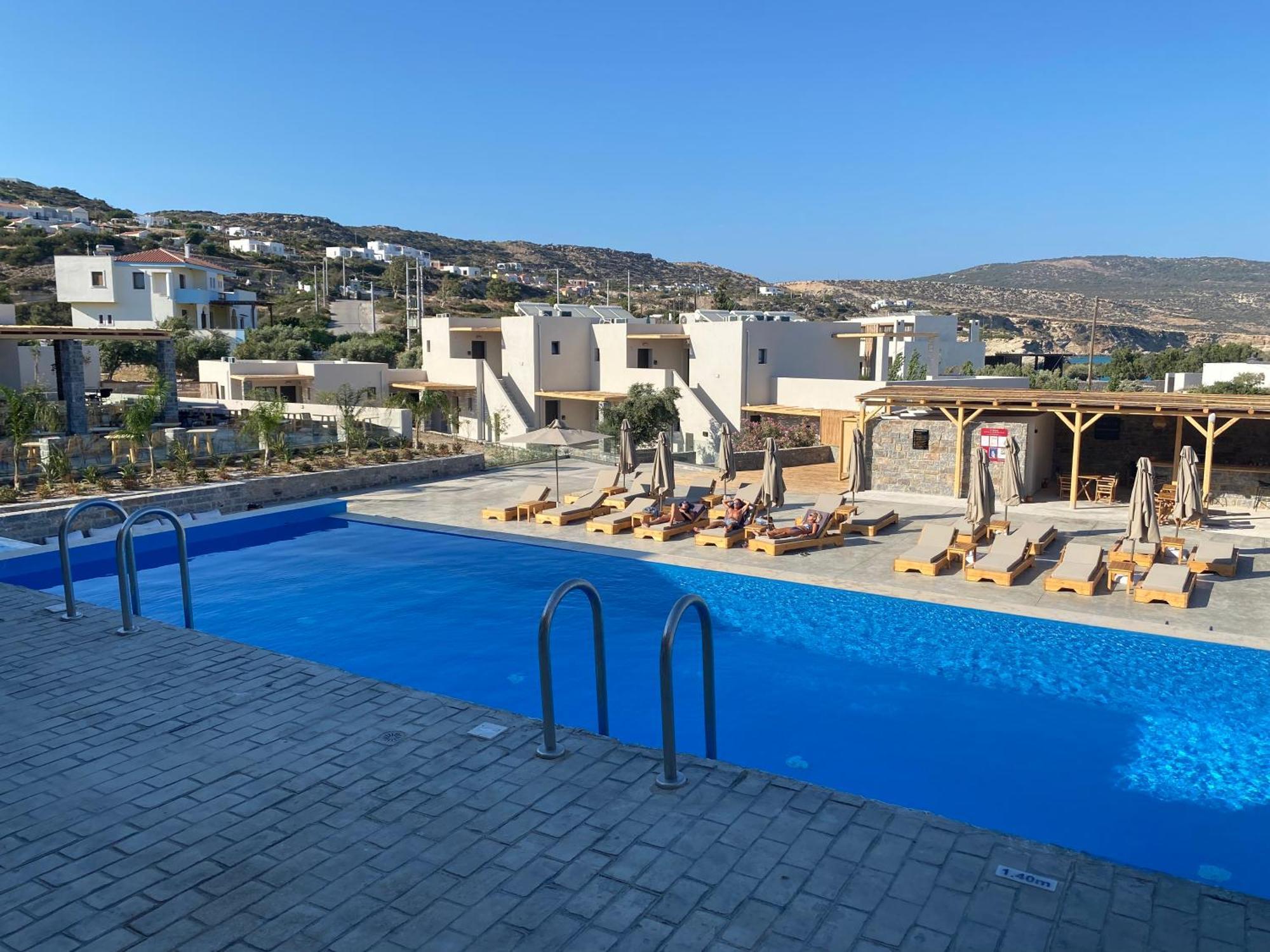 Superior Room Shared Pool